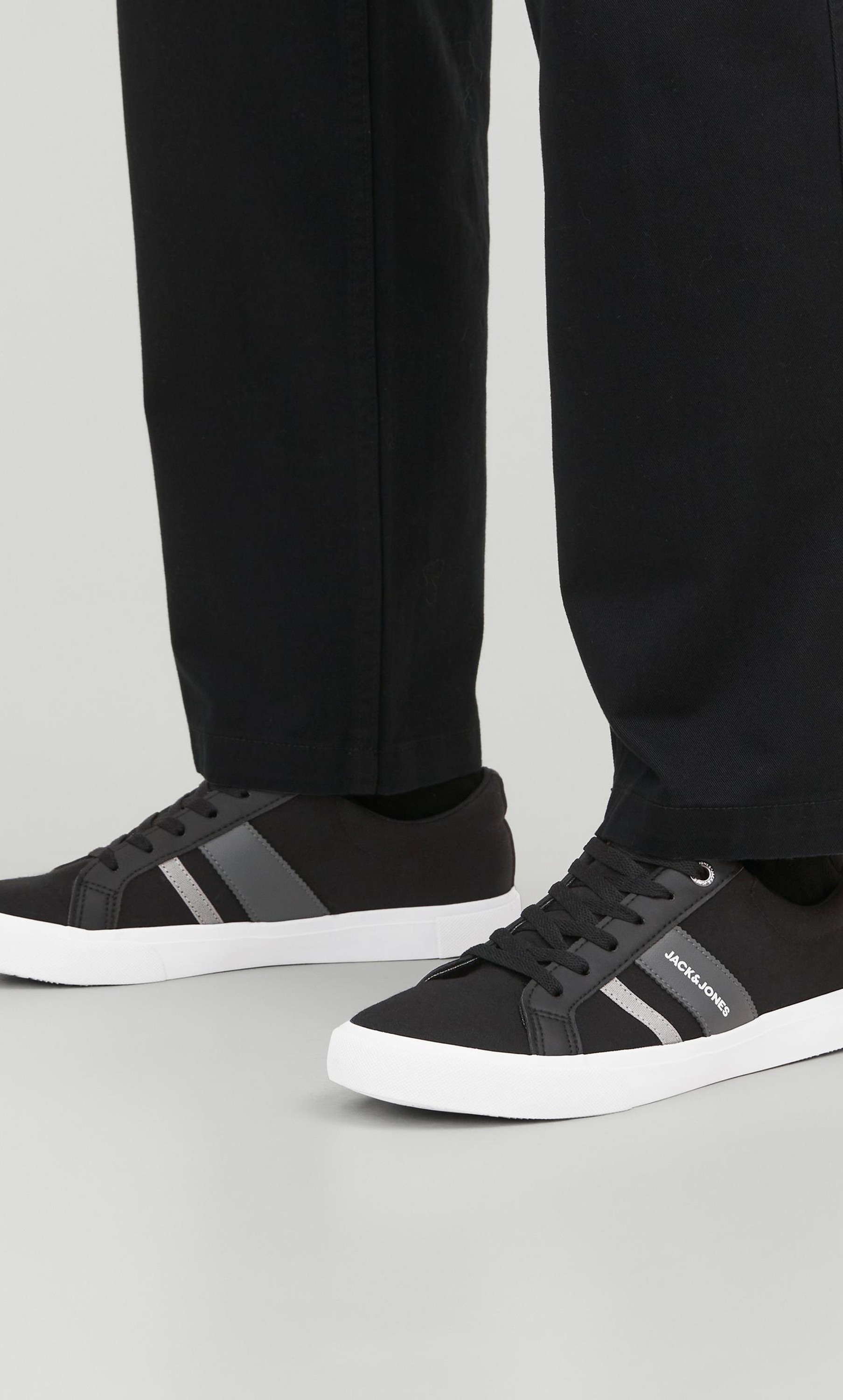 سنيكرز كاجوال ذو رباط من جاك آند جونز للرجال  12215736-men-shoes-sneakers-image-6