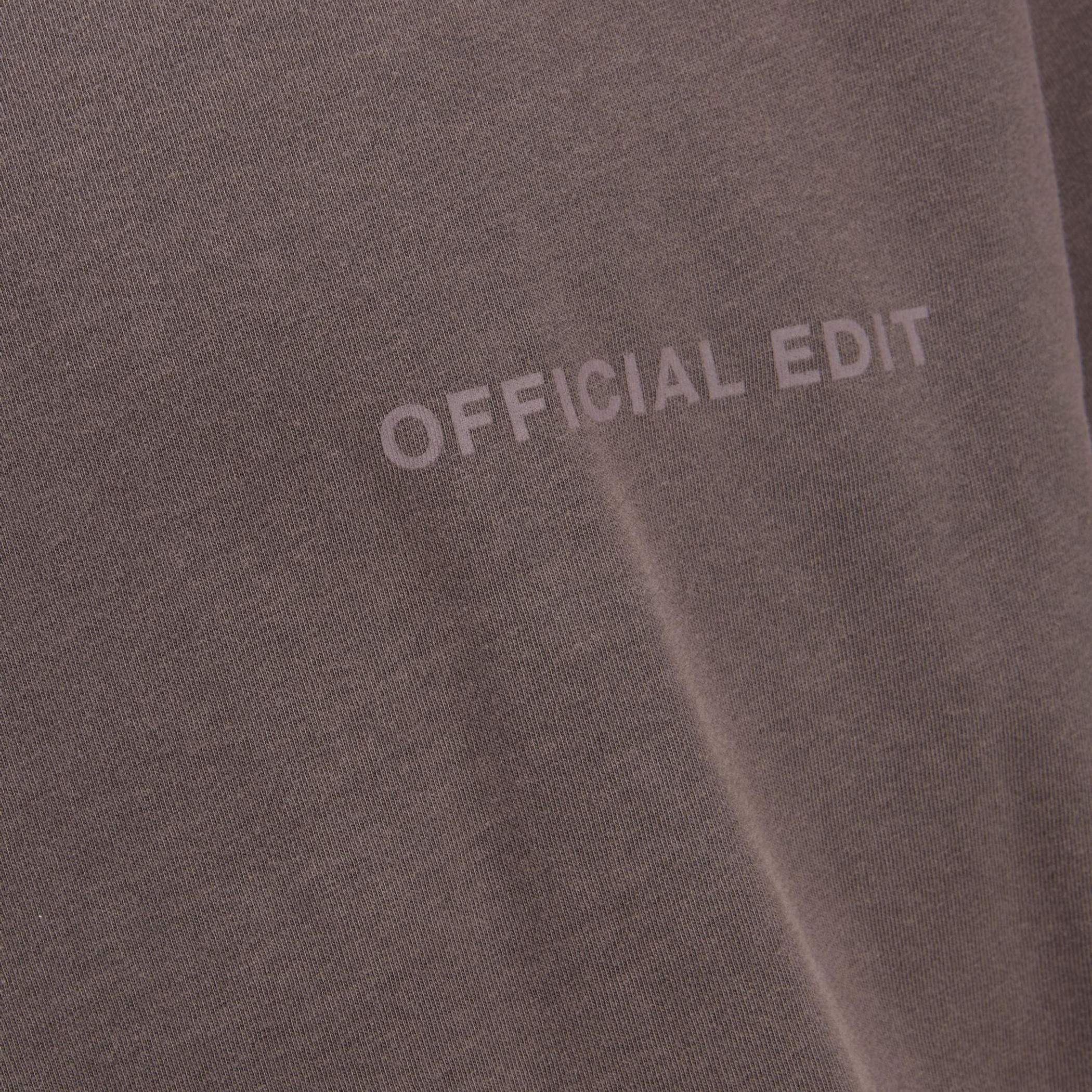 تي شيرت رجالي من جاك آند جونز بأكمام قصيرة و ياقة مستديرة سادة مع لون بني-men-clothing-tshirtsandpolos-tshirts-image-3