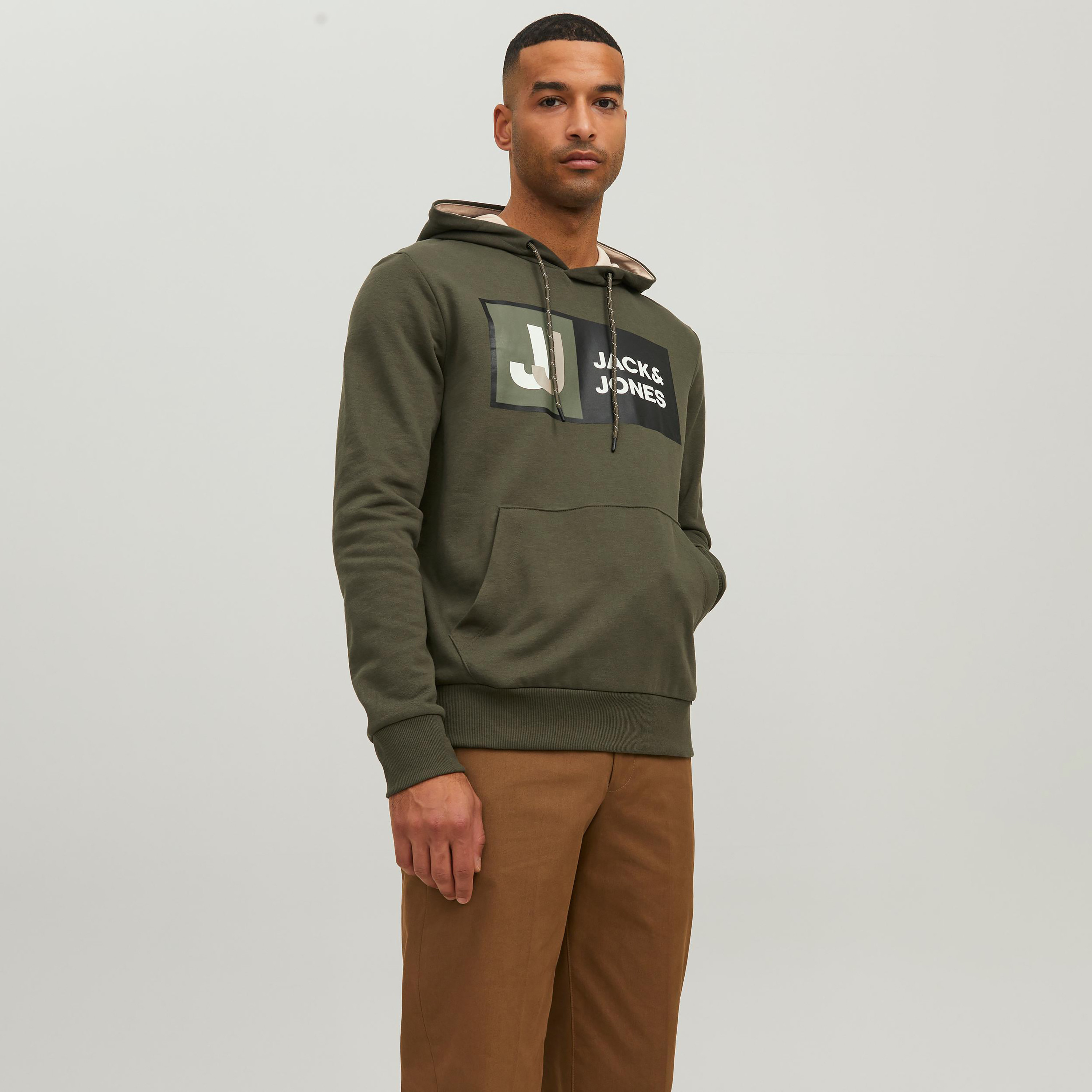 Jack & Jones Printed Long Sleeves Hoodie with Kangaroo Pocket-men-winterwear-hoodiesandsweatshirts-image-1