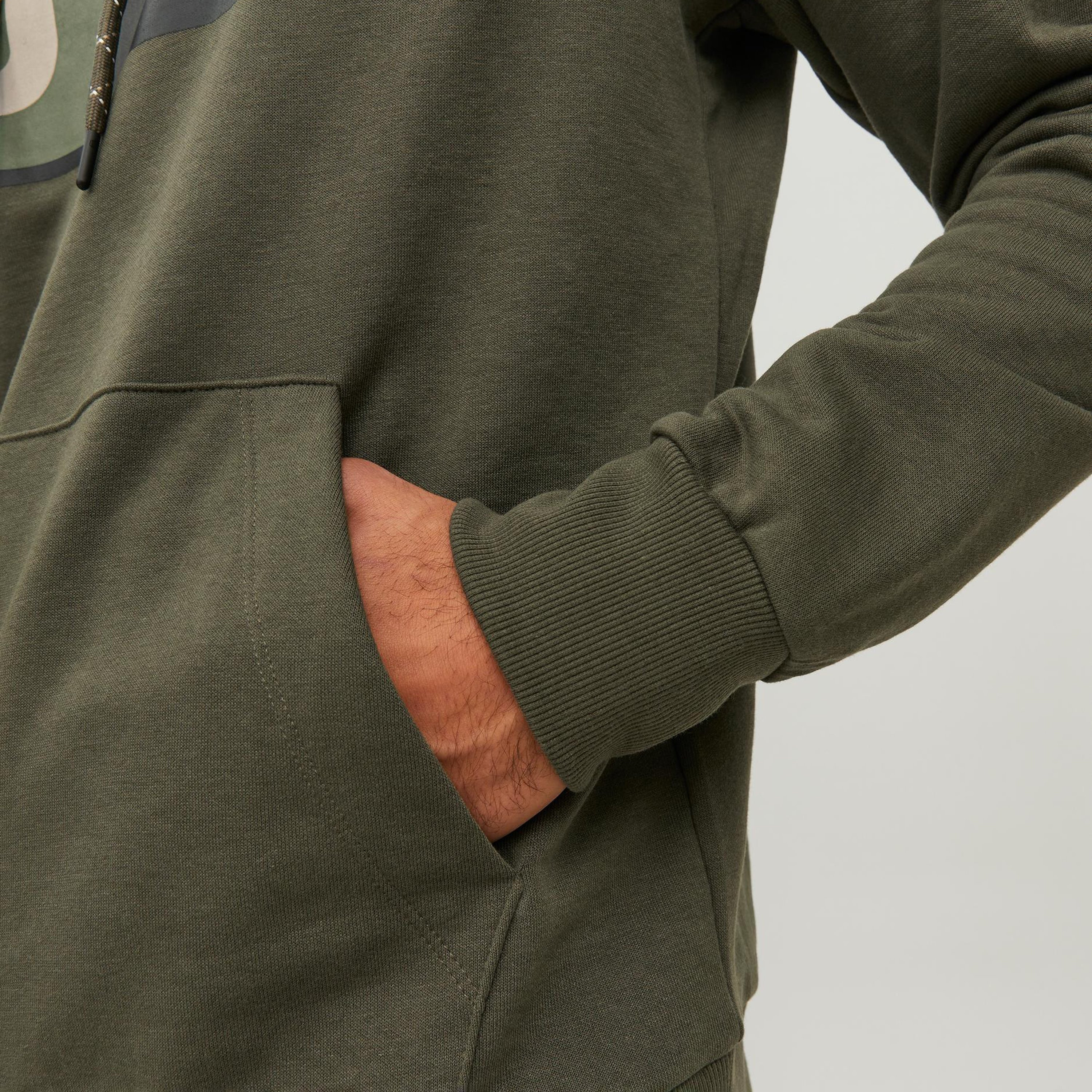 Jack & Jones Printed Long Sleeves Hoodie with Kangaroo Pocket-men-winterwear-hoodiesandsweatshirts-image-6