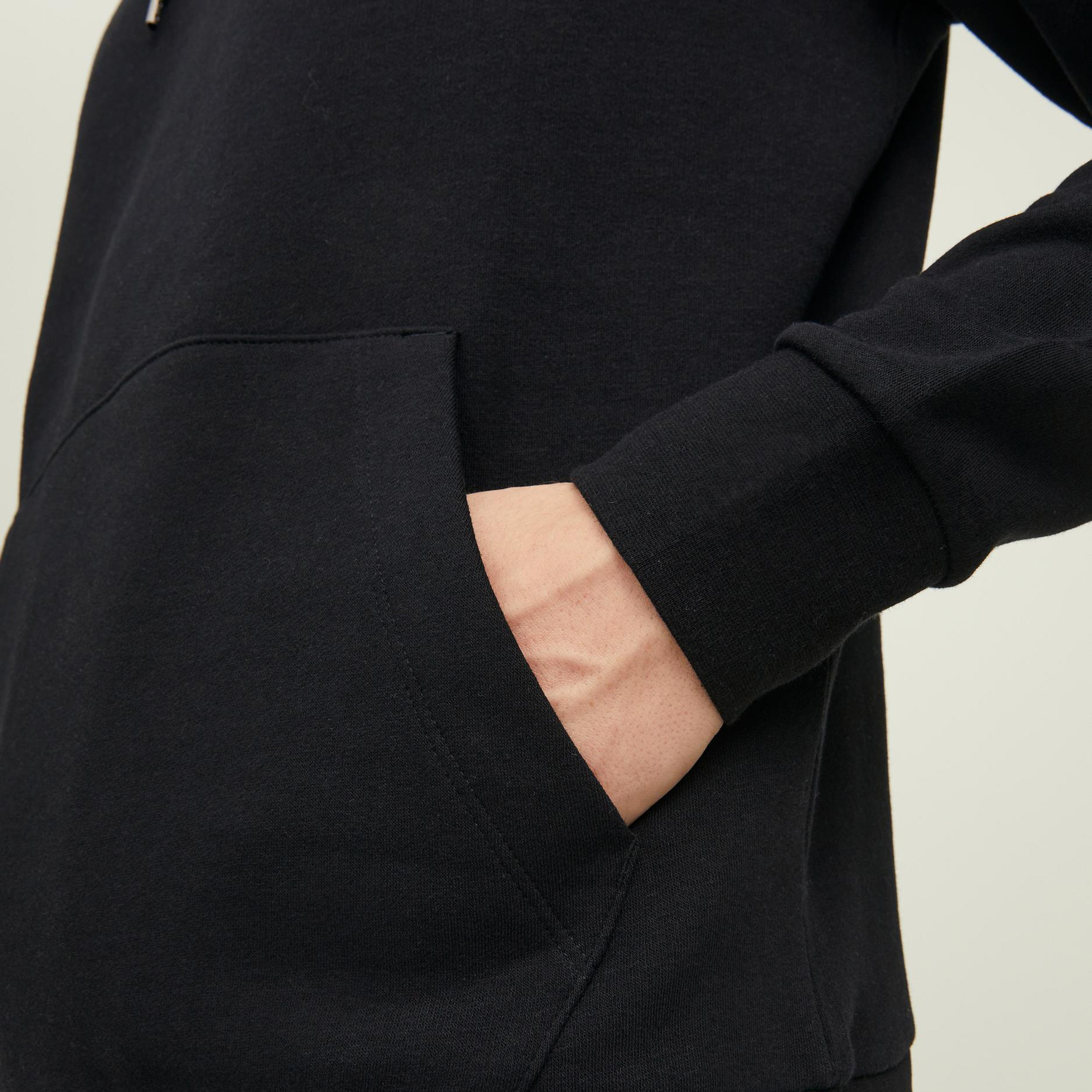 هودي من جاك آند جونز مطبوع بأكمام طويلة مع جيب كانغارو-men-winterwear-hoodiesandsweatshirts-image-6