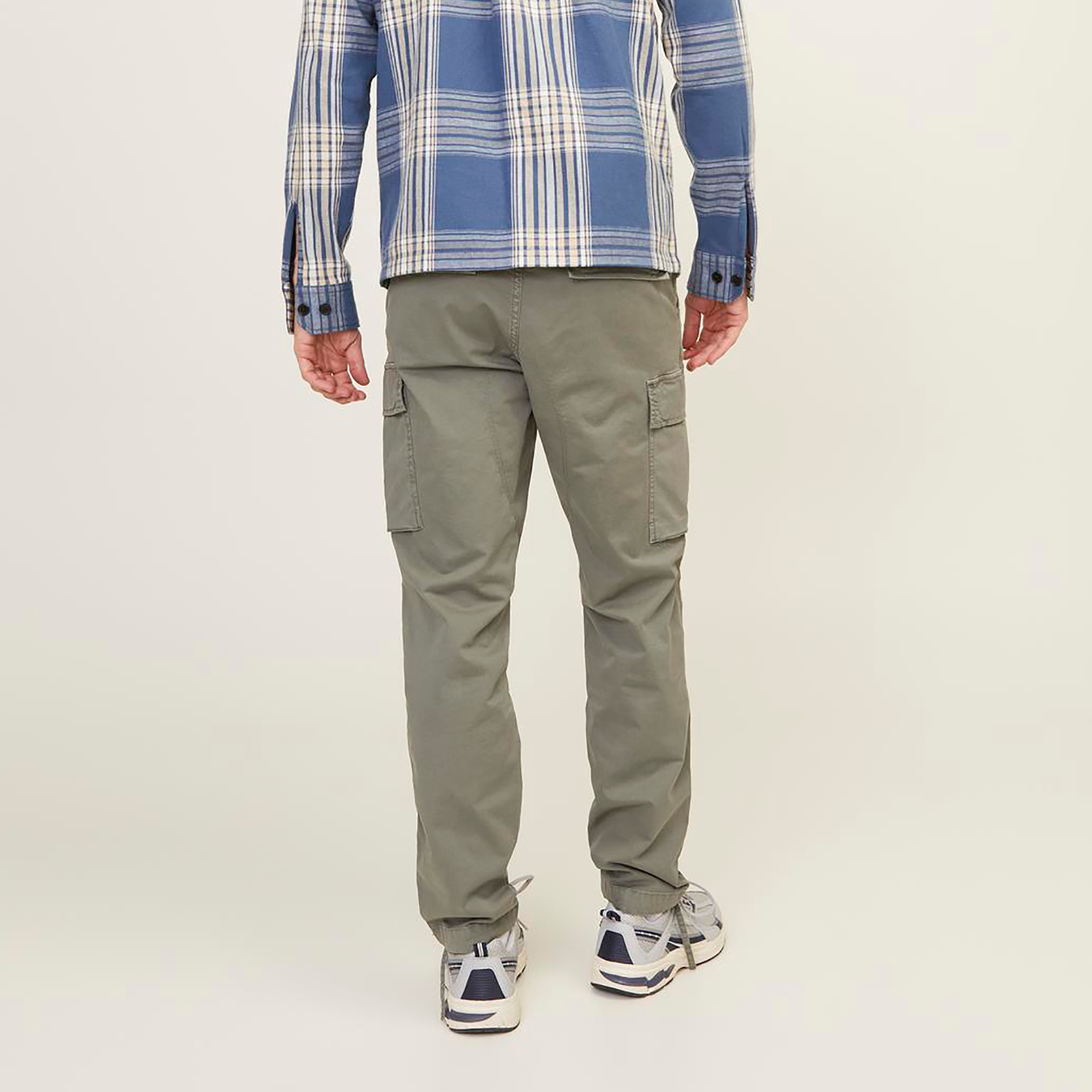 Jack & Jones Plain Mid-Rise Cargo Trousers-men-clothing-bottoms-joggers-image-4