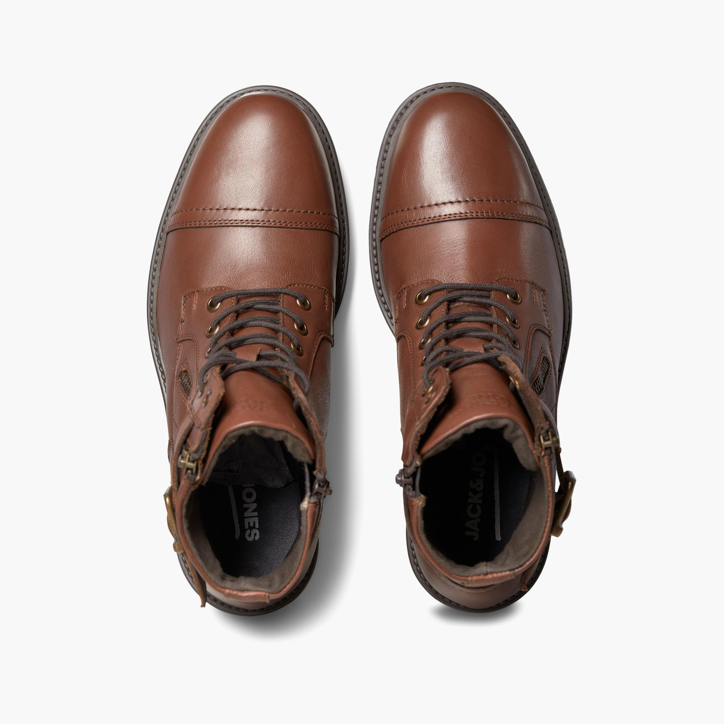 حذاء رجالي من جاك اند جونز مصنوع من الجلد جافهولاند بسحاب علوي وإغلاق | 12217007-men-shoes-boots-image-6