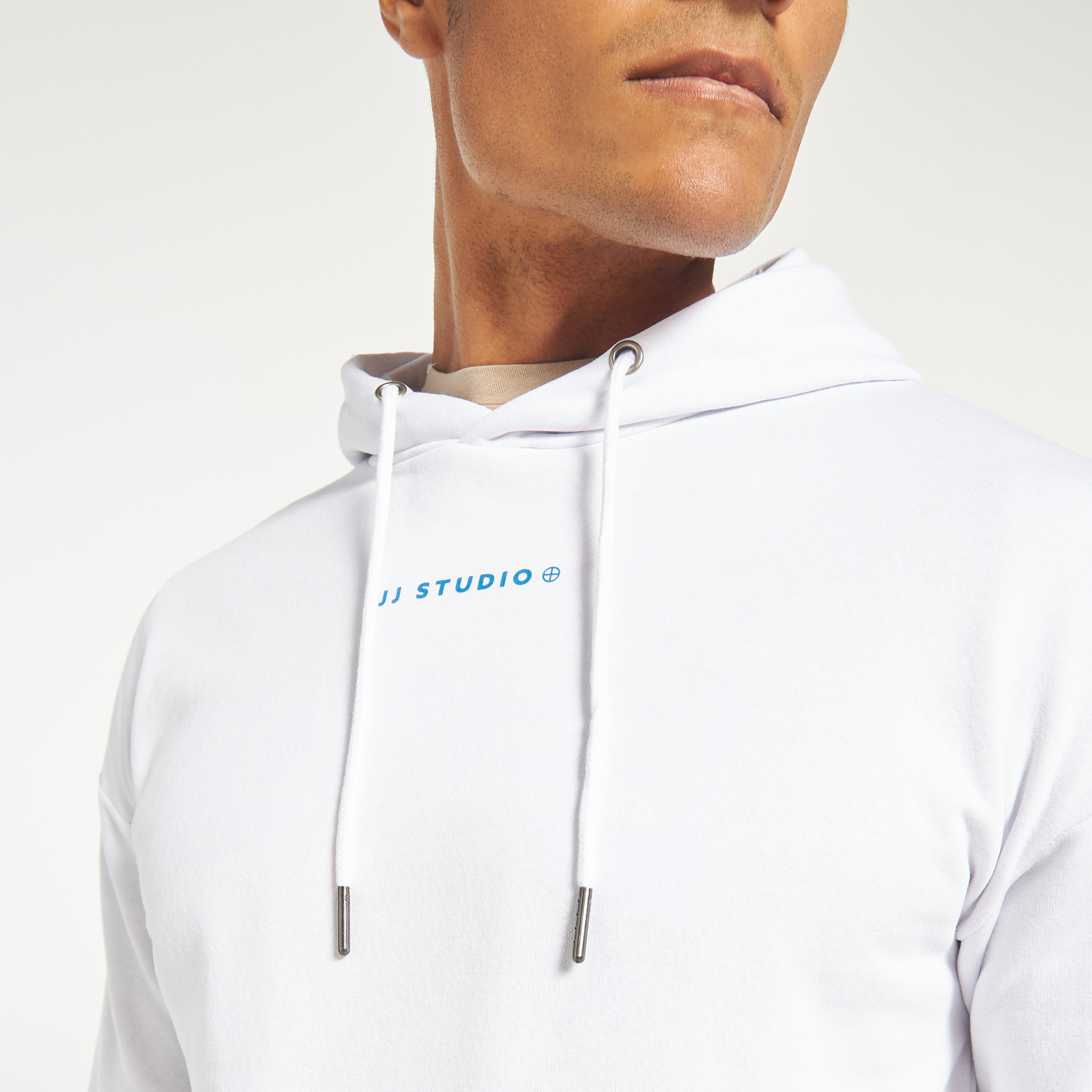 هودي من جاك آند جونز مطبوع بأكمام طويلة مع جيب كانغارو-men-winterwear-hoodiesandsweatshirts-image-12