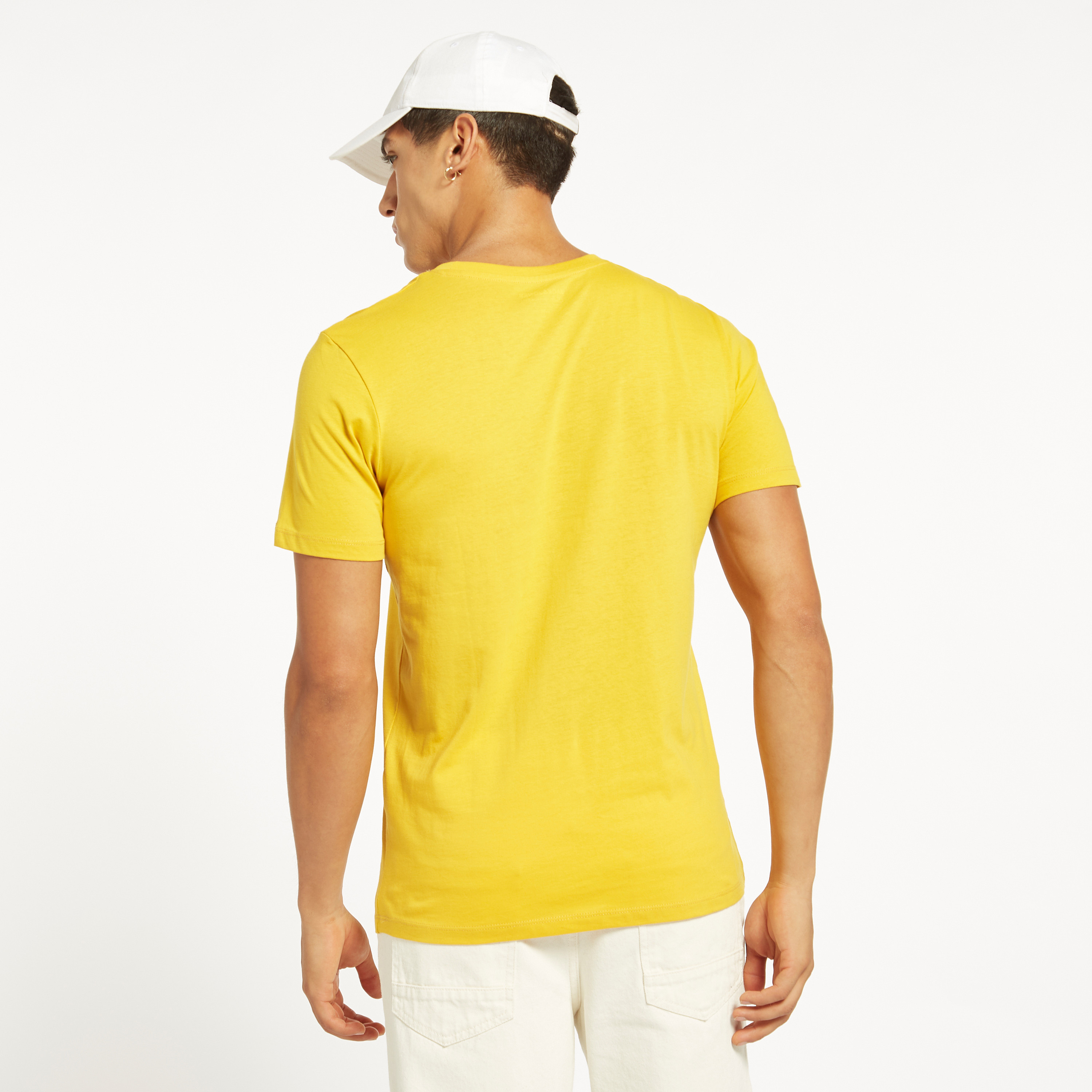 تيشيرت بياقة ضيّقة وأكمام قصيرة من جاك آند جونز-men-clothing-tshirtsandpolos-tshirts-image-7