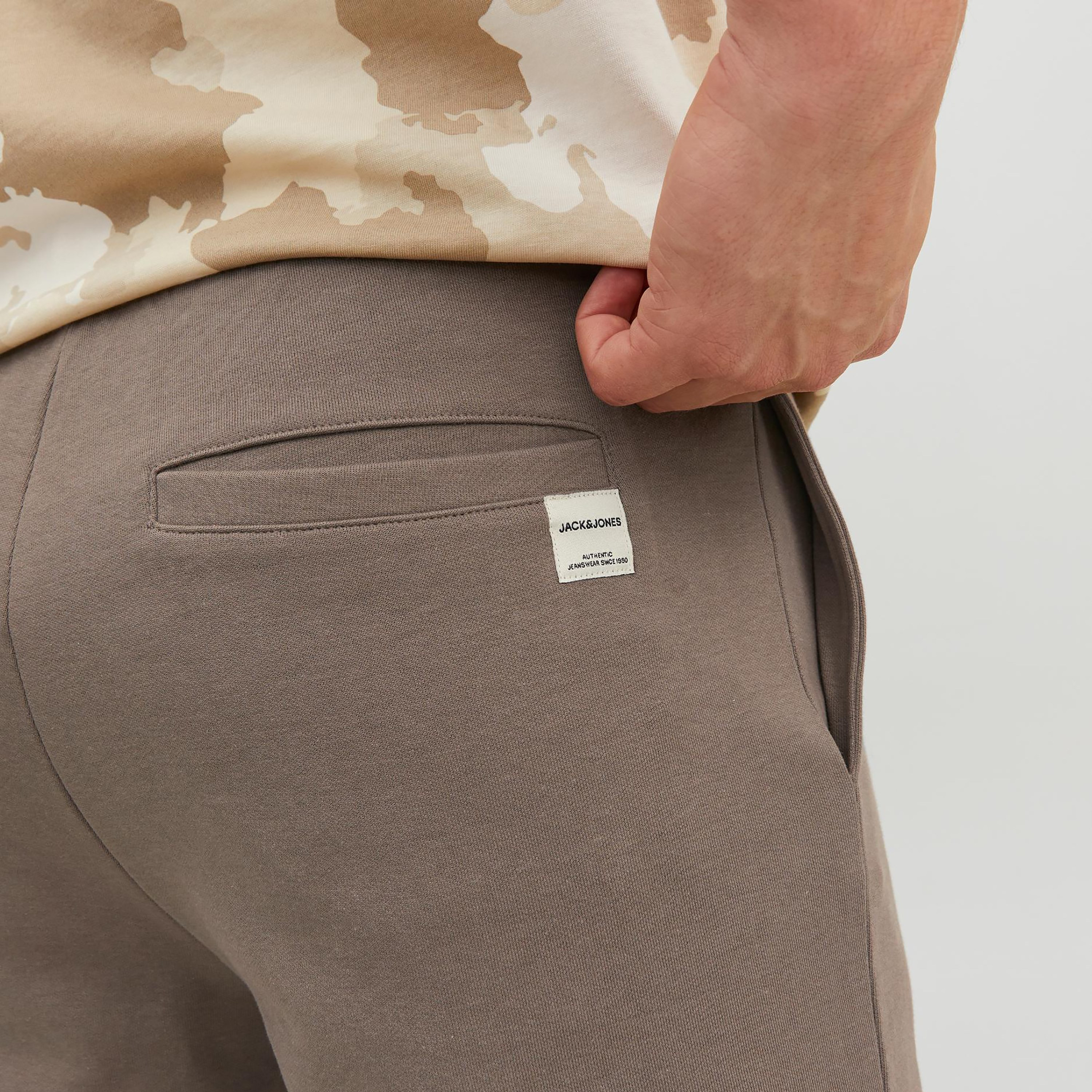 Jack & Jones Plain Low Waist Drawstring Sweat Shorts-men-clothing-bottoms-shorts-image-11