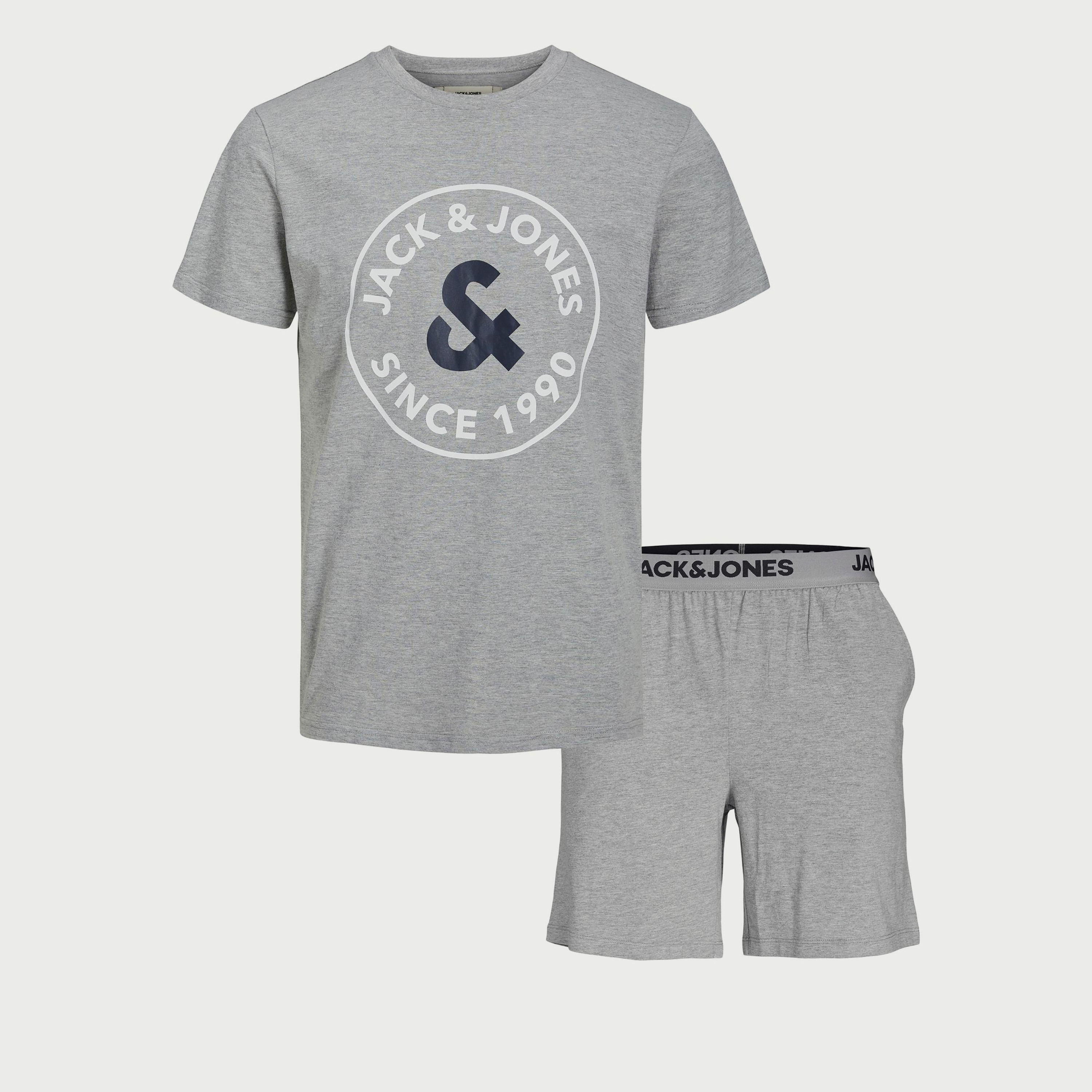 طقم من تي شيرت وشورت برقبة دائرية مع شعار الماركة من من جاك آند جونز-men-clothing-nightwear-sets-image-9