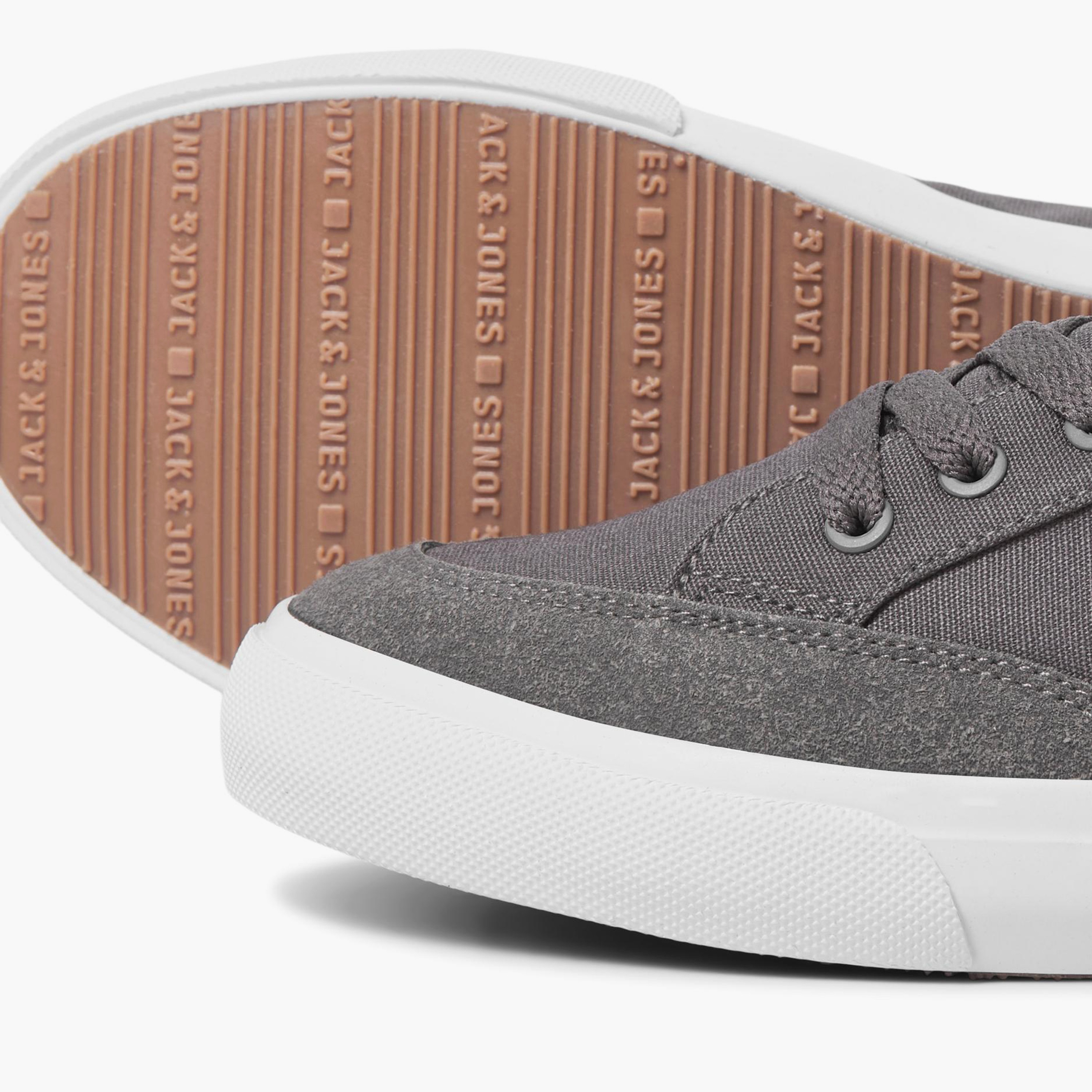 سنيكرز جاك آند جونز مع رباط برقبة منخفضة  | 12225025-men-shoes-sneakers-image-4