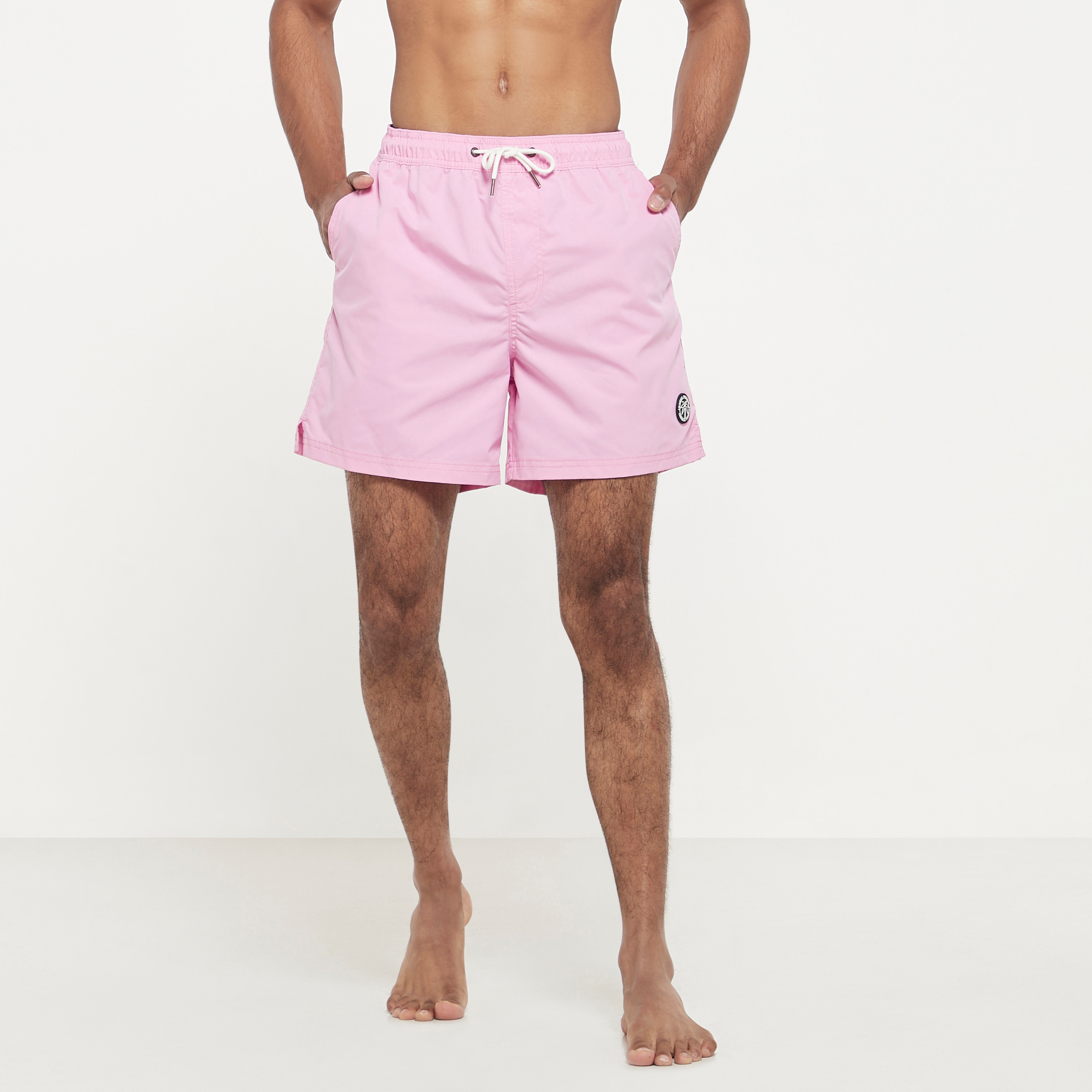 شورتس من جاك آند جونز سادة برباط ذو متوسط الارتفاع -men-clothing-swimandbeach-shorts-image-5