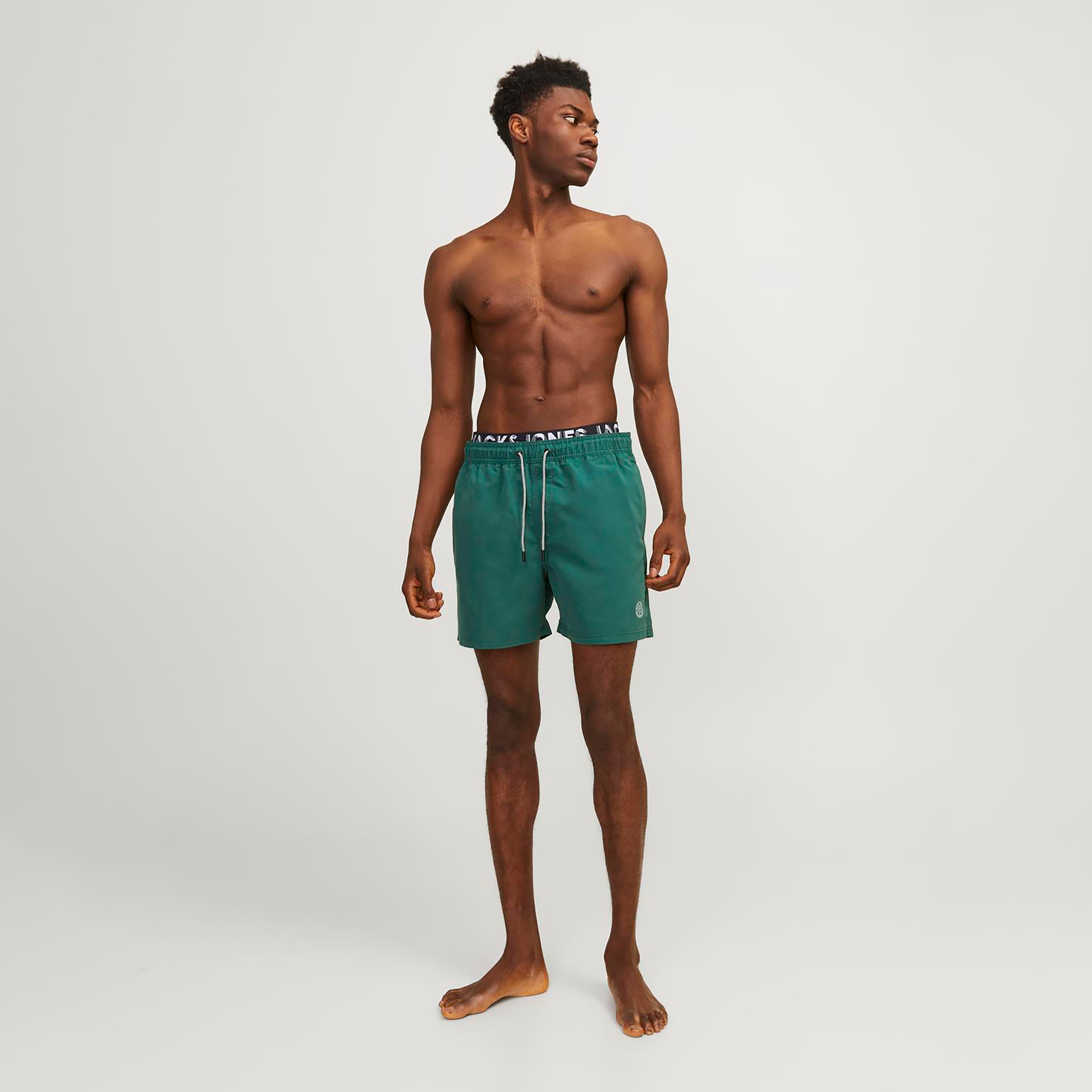 شورت سباحة برباط على الخصر من جاك آند جونز -men-clothing-bottoms-shorts-image-10