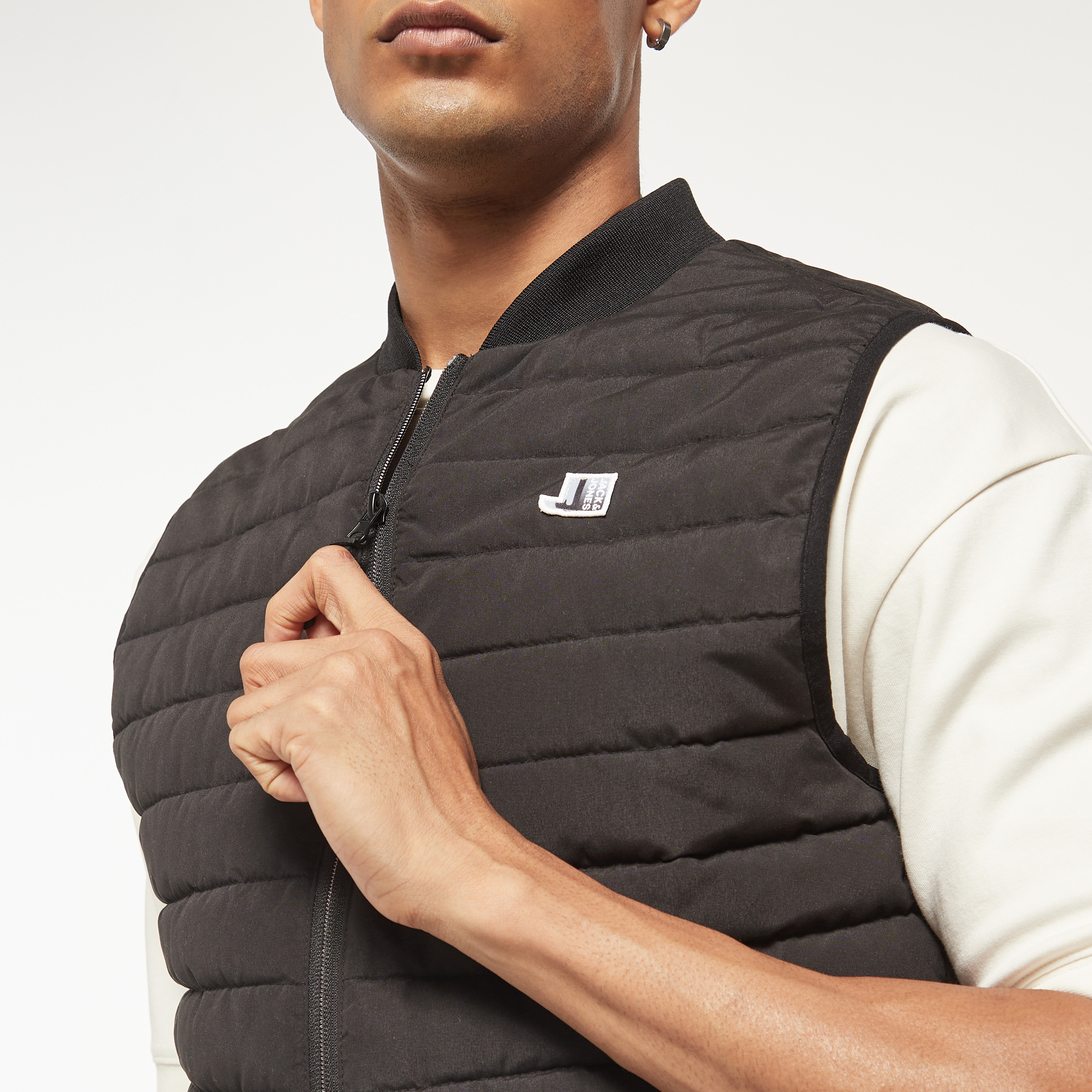 Jack & Jones Quilted Gilet Jacket-men-clothing-jacketsandblazers-jackets-image-4