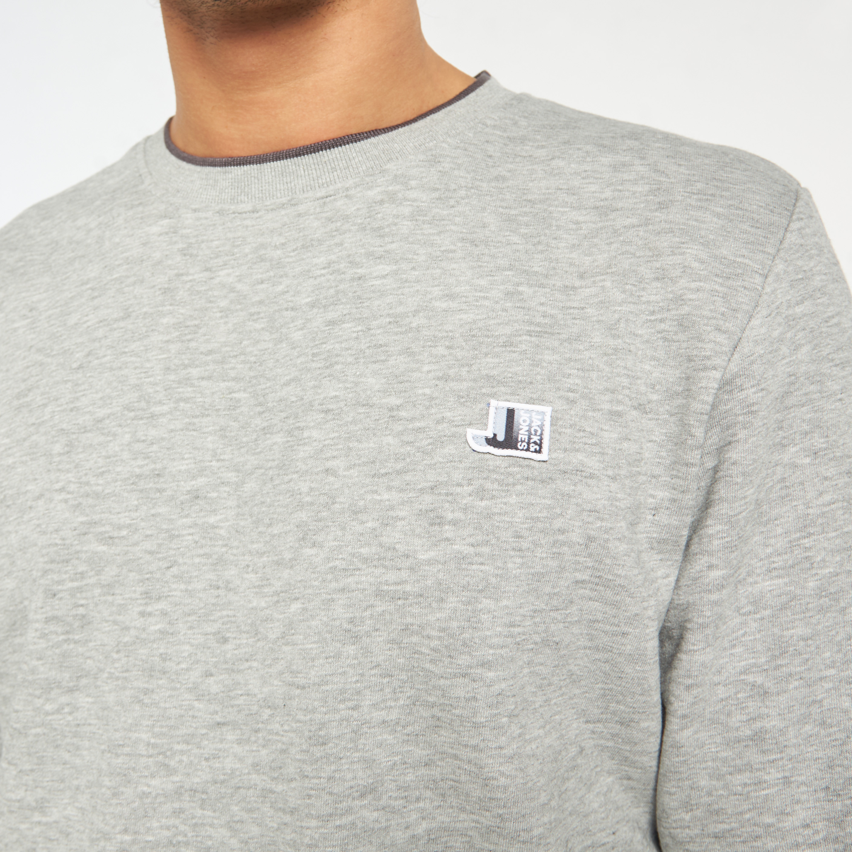 Jack & Jones Plain Crew Neck Long Sleeves Sweatshirt-men-winterwear-hoodiesandsweatshirts-image-4
