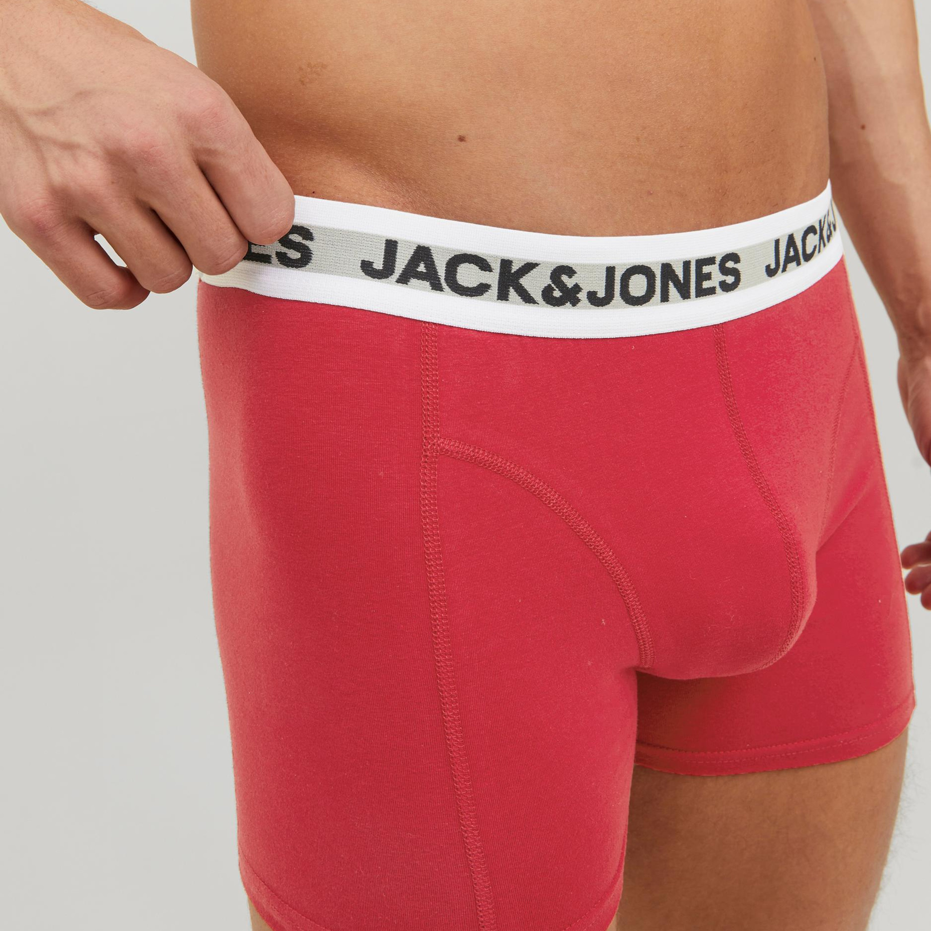 Jack & Jones Pack of 3 Plain Mid-Rise Trunks-men-clothing-innerwear-underwear-image-3