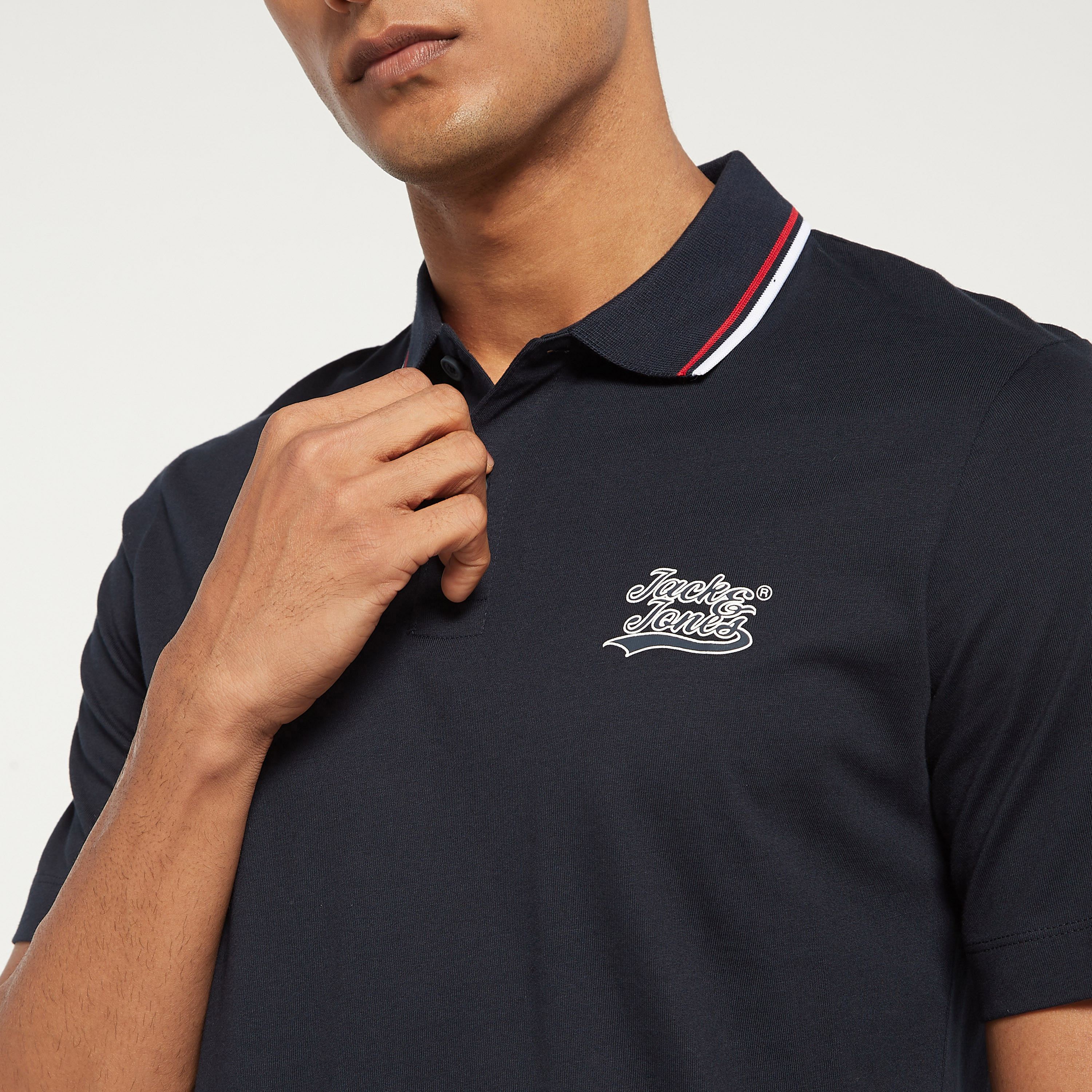 بولو تي شيرت من جاك آند جونز بأكمام قصيرة مع شعار-men-clothing-tshirtsandpolos-polos-image-8