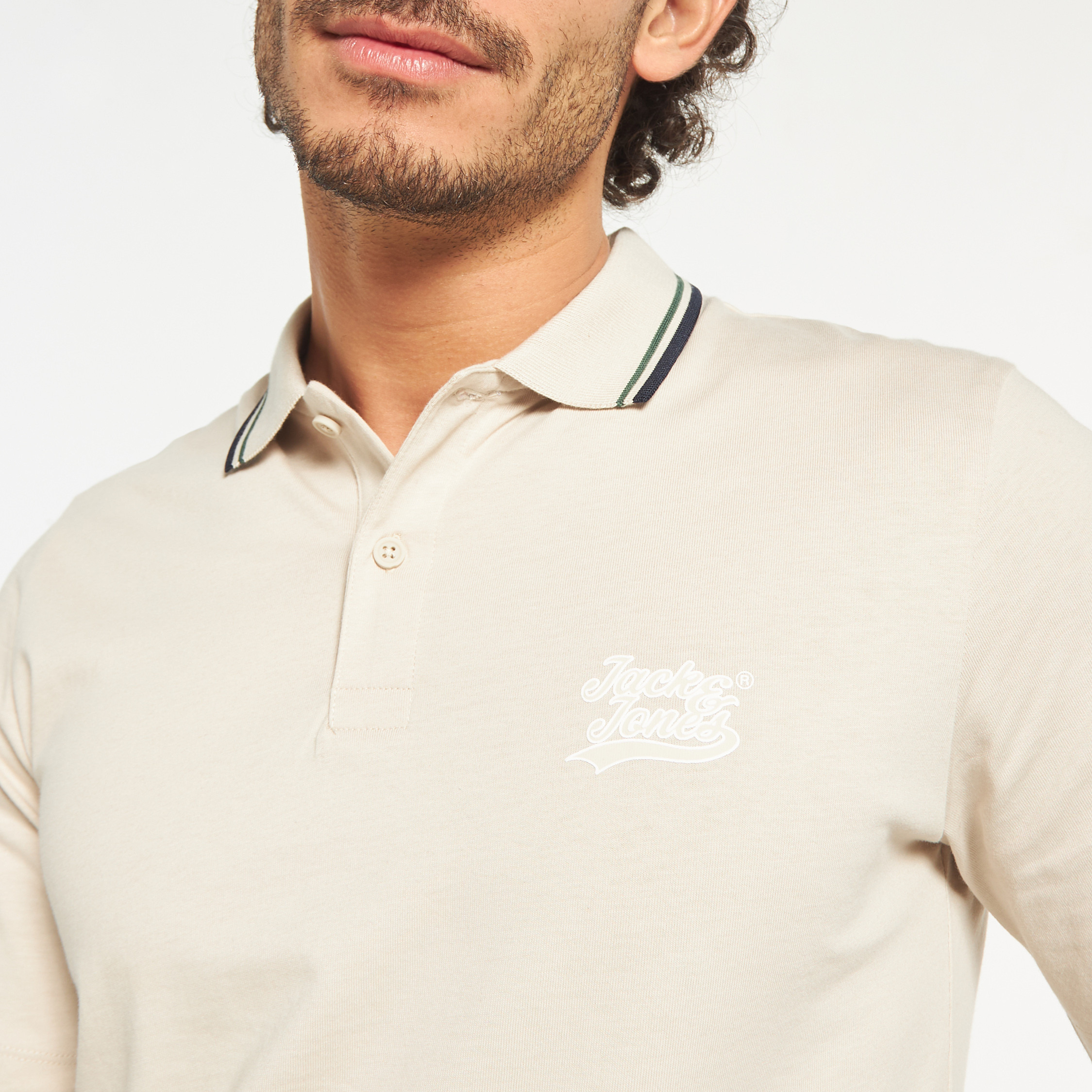 بولو تي شيرت من جاك آند جونز بأكمام قصيرة مع شعار-men-clothing-tshirtsandpolos-polos-image-12