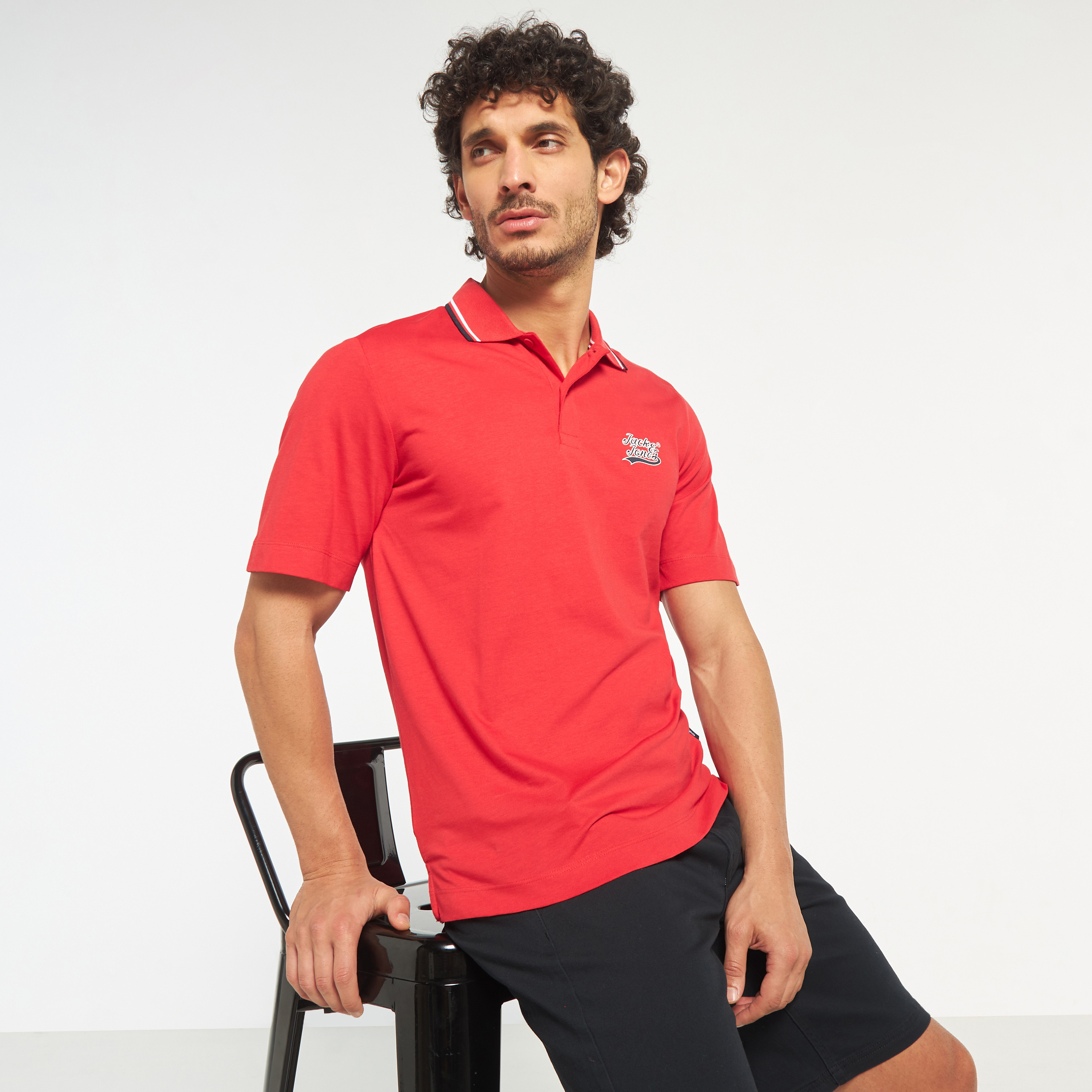 بولو تي شيرت من جاك آند جونز بأكمام قصيرة مع شعار-men-clothing-tshirtsandpolos-polos-image-21