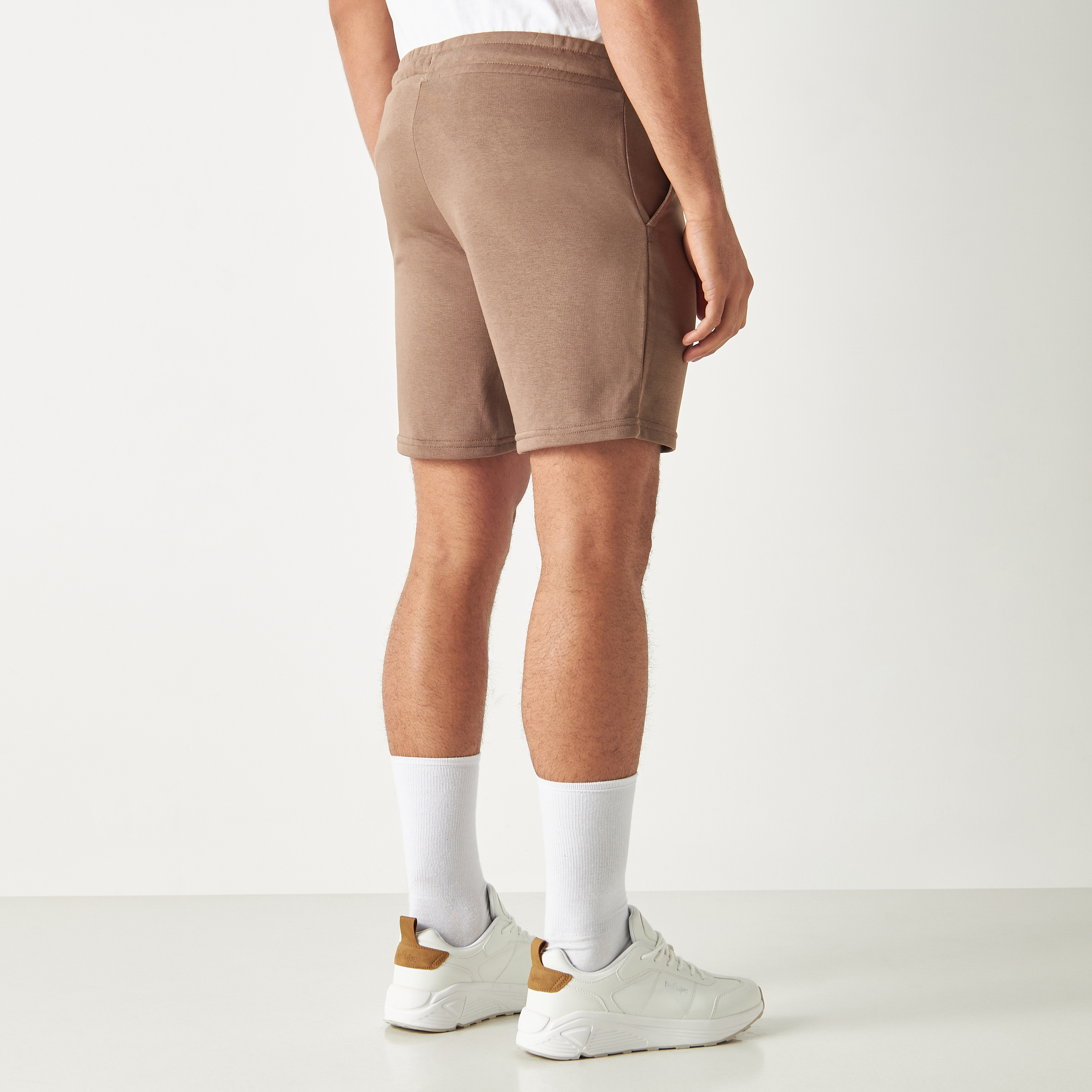 شورتس من جاك آند جونز برباط ذو متوسط الارتفاع مع شعار -men-clothing-bottoms-shorts-image-3