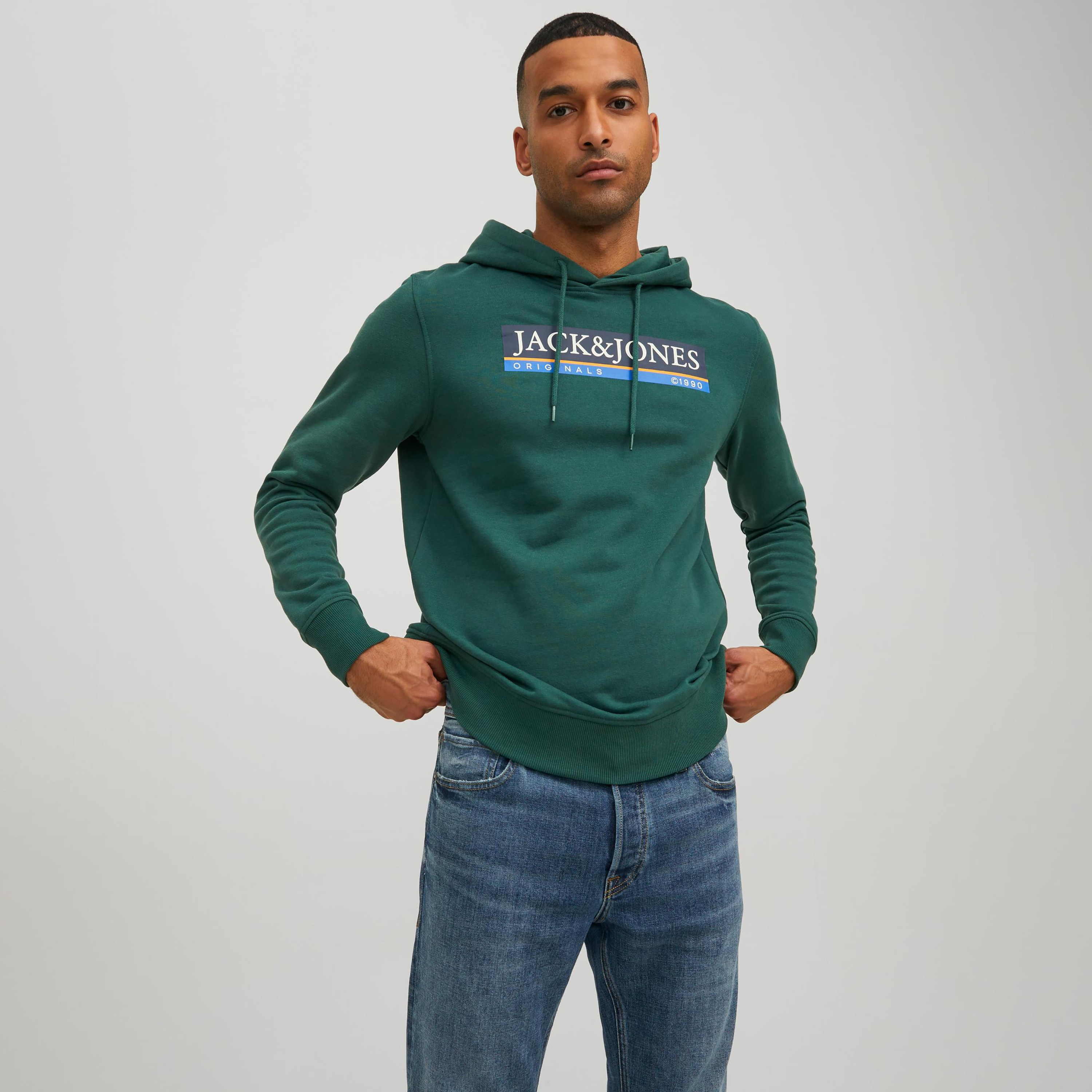 Jack & Jones Printed Long Sleeves Hoodie-men-winterwear-hoodiesandsweatshirts-image-1