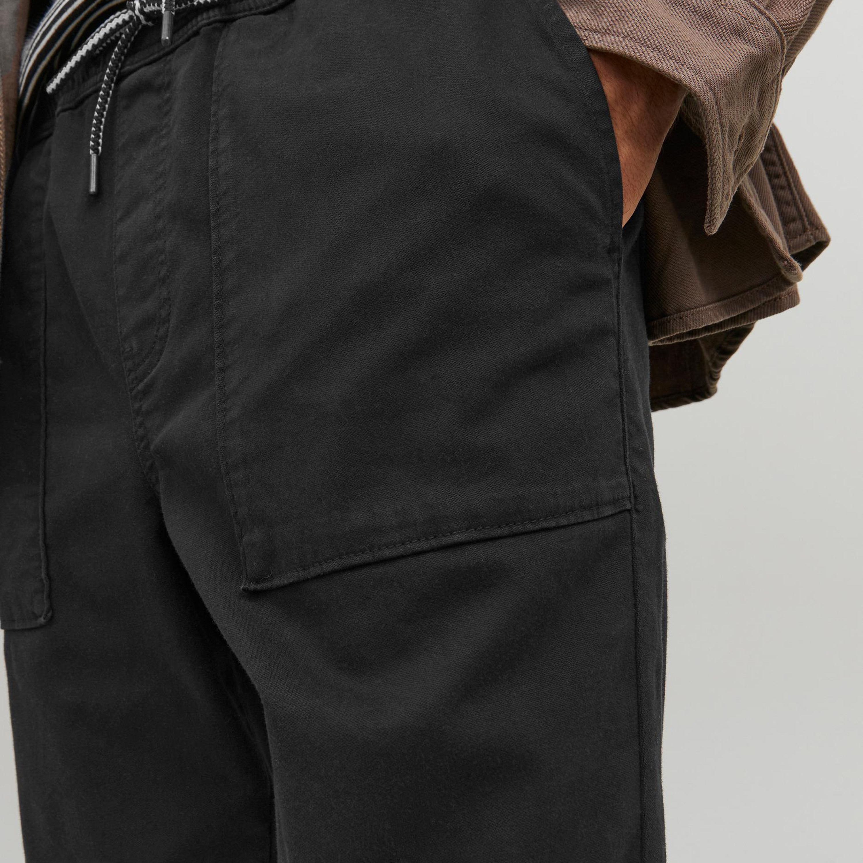 Jack & Jones Plain Mid-Rise Drawstring Joggers-men-clothing-bottoms-joggers-image-3