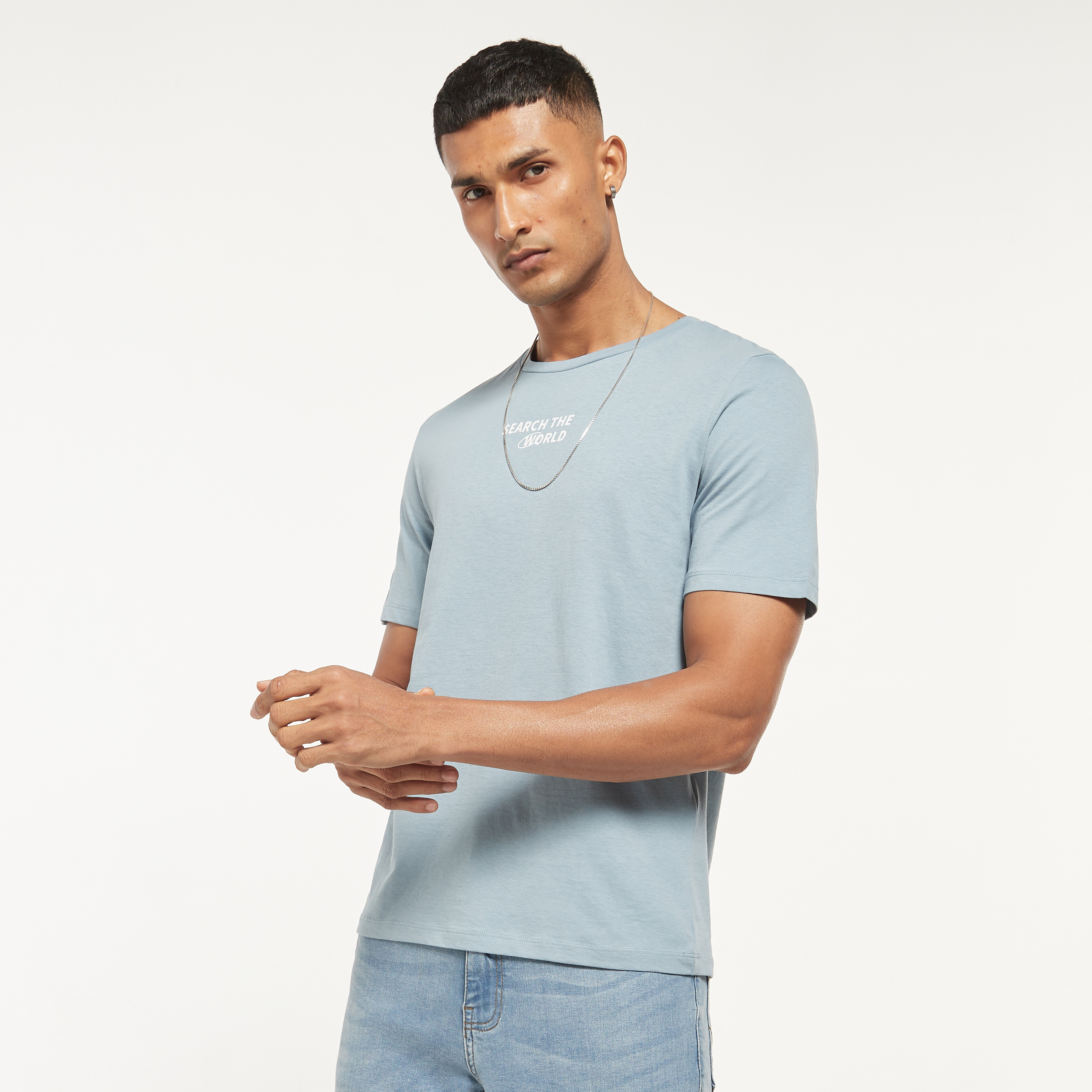 تي شيرت من جاك آند جونز مطبوع بأكمام قصيرة و ياقة مستديرة-men-clothing-tshirtsandpolos-tshirts-image-5