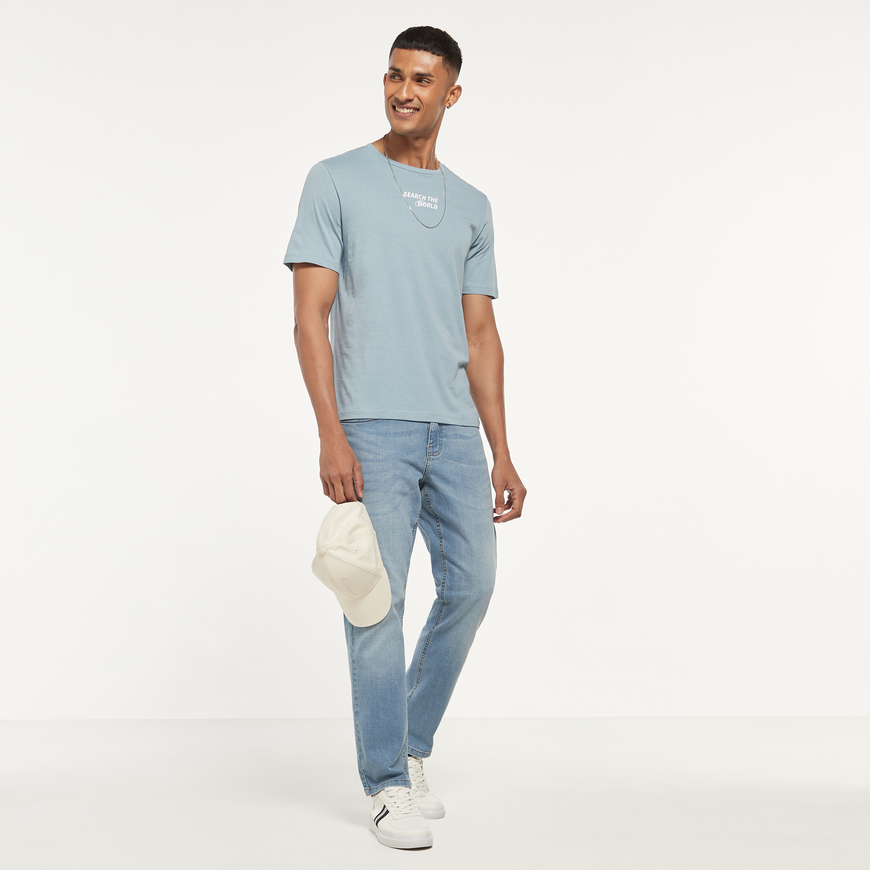 تي شيرت من جاك آند جونز مطبوع بأكمام قصيرة و ياقة مستديرة-men-clothing-tshirtsandpolos-tshirts-image-6