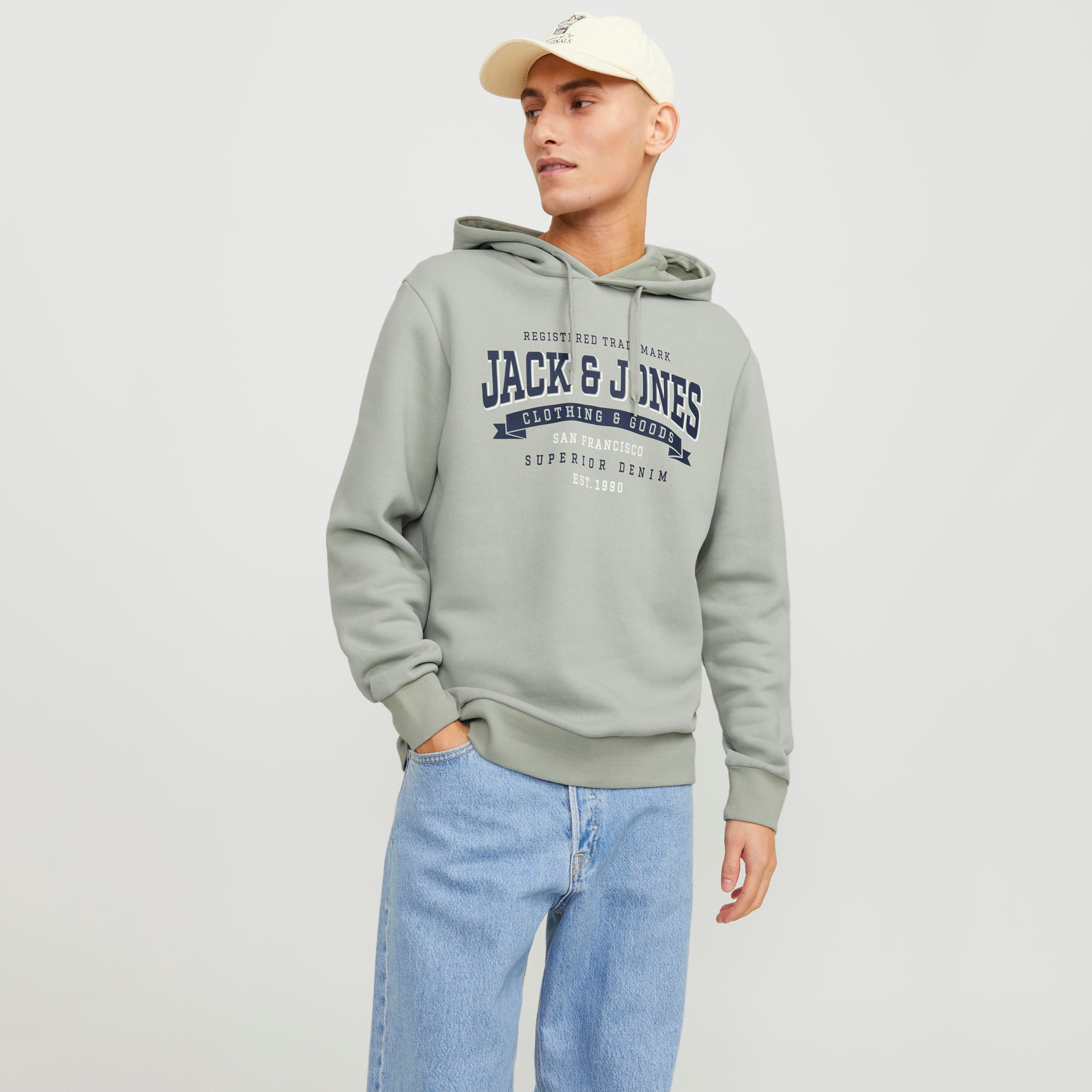 هودي جاك آند جونز مع شعار بأكمام طويلة ذو مطبوع-men-winterwear-hoodiesandsweatshirts-image-13