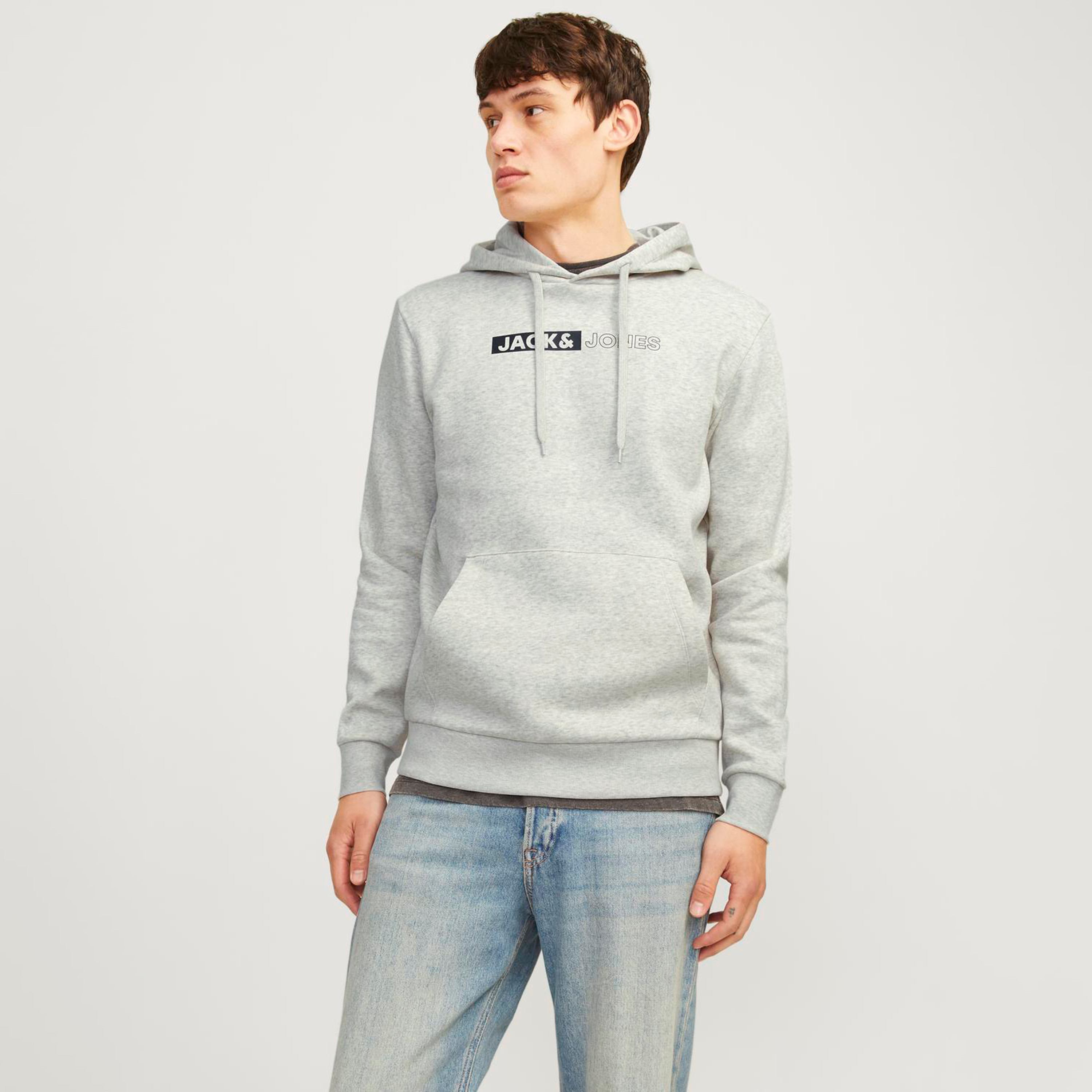 هوديي بأكمام طويلة ذو شعار من جاك آند جونز-men-winterwear-hoodiesandsweatshirts-image-5