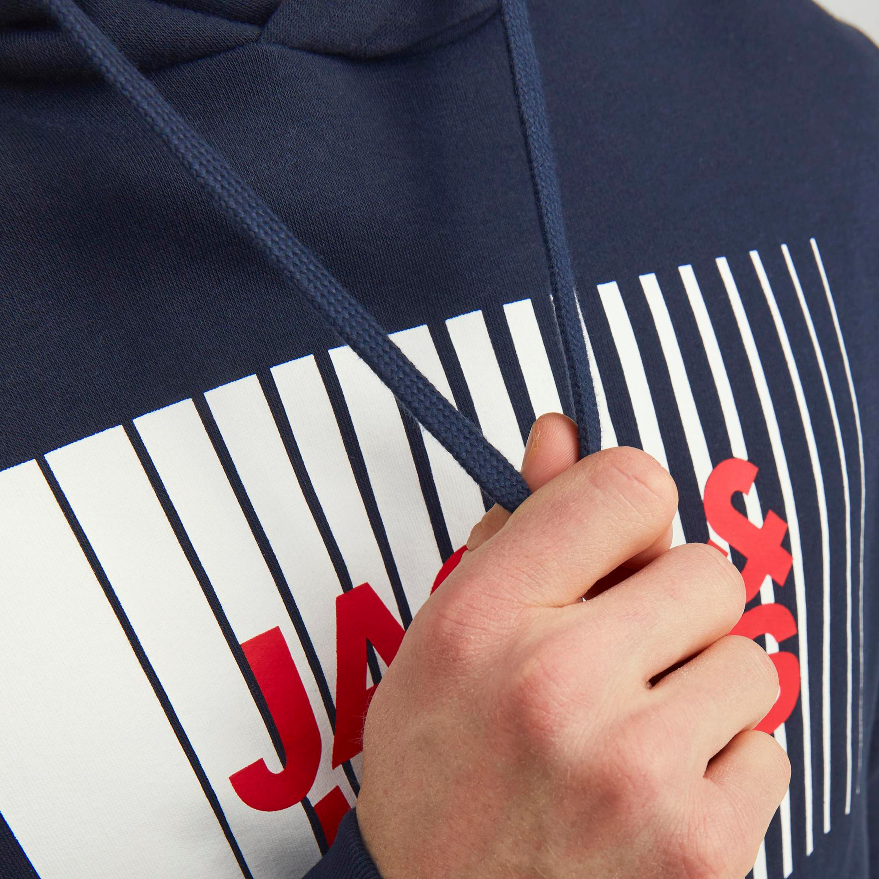 هودي بطبعة شعار من جاك آند جونز مع جيب الكنغر-men-winterwear-hoodiesandsweatshirts-image-7
