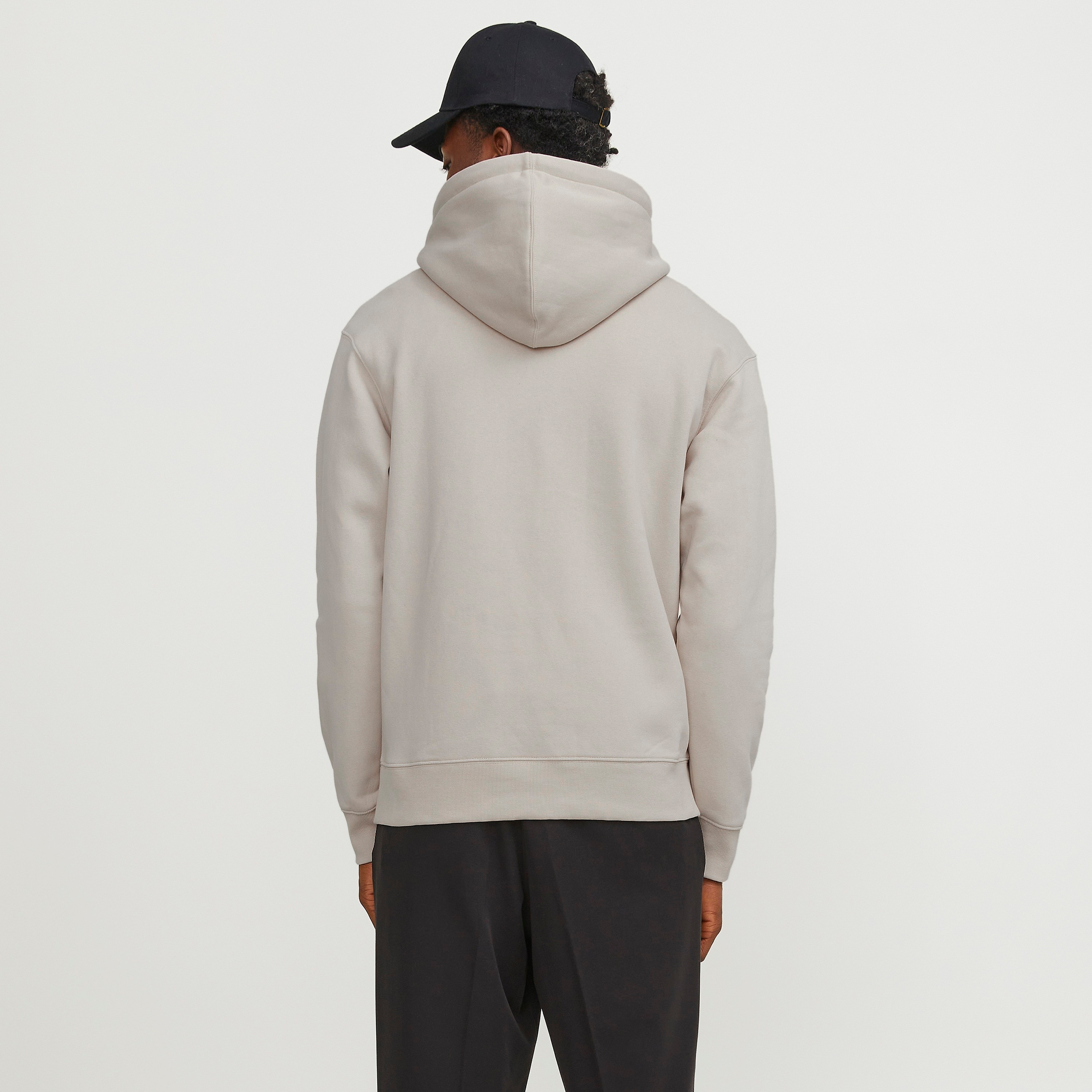 هودي جاك آند جونز بجيب كانغارو مع شعار-men-winterwear-hoodiesandsweatshirts-image-16