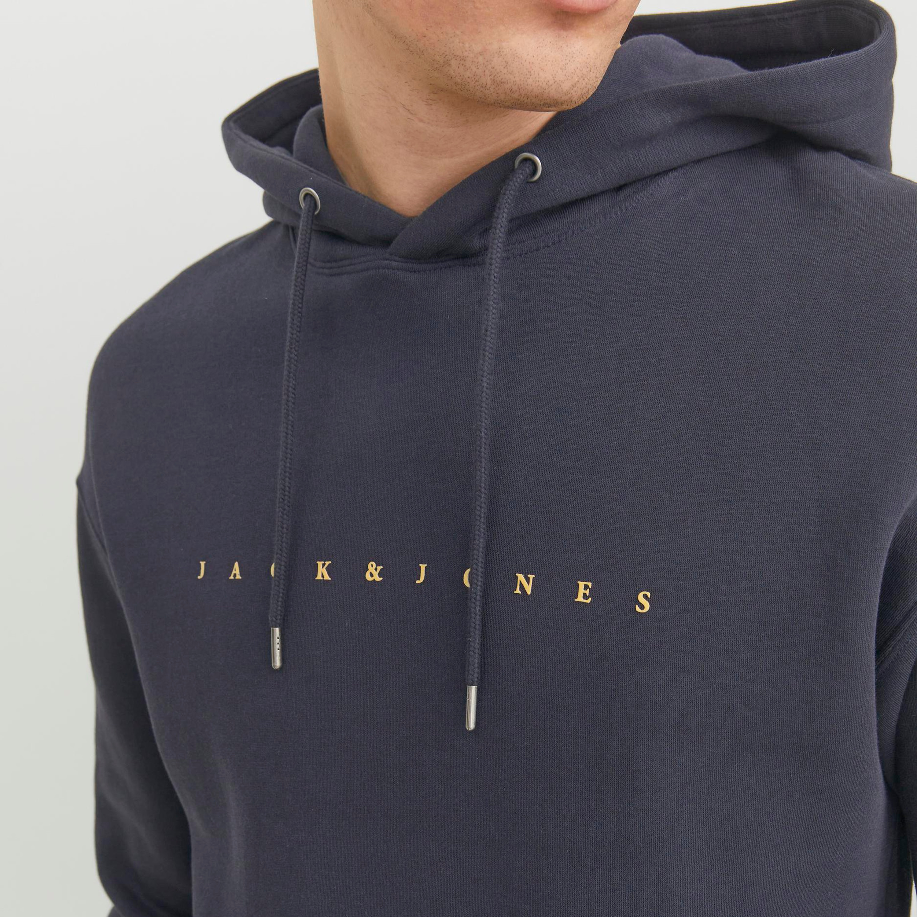 Jack & Jones Logo Kangaroo Pocket Hoodie-men-winterwear-hoodiesandsweatshirts-image-3