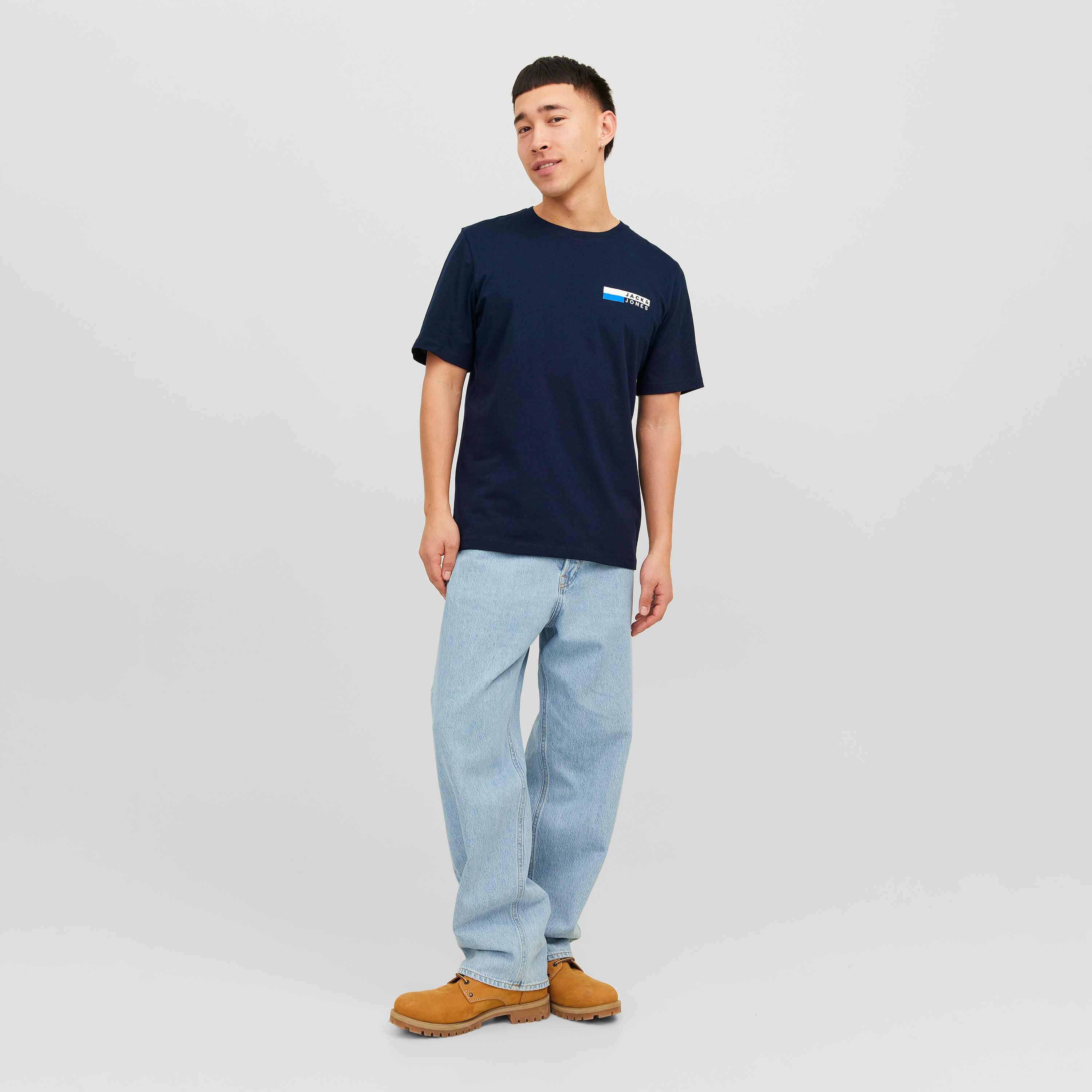 Jack & Jones Logo Crew Neck Short Sleeves T-Shirt-men-clothing-tshirtsandpolos-tshirts-image-2