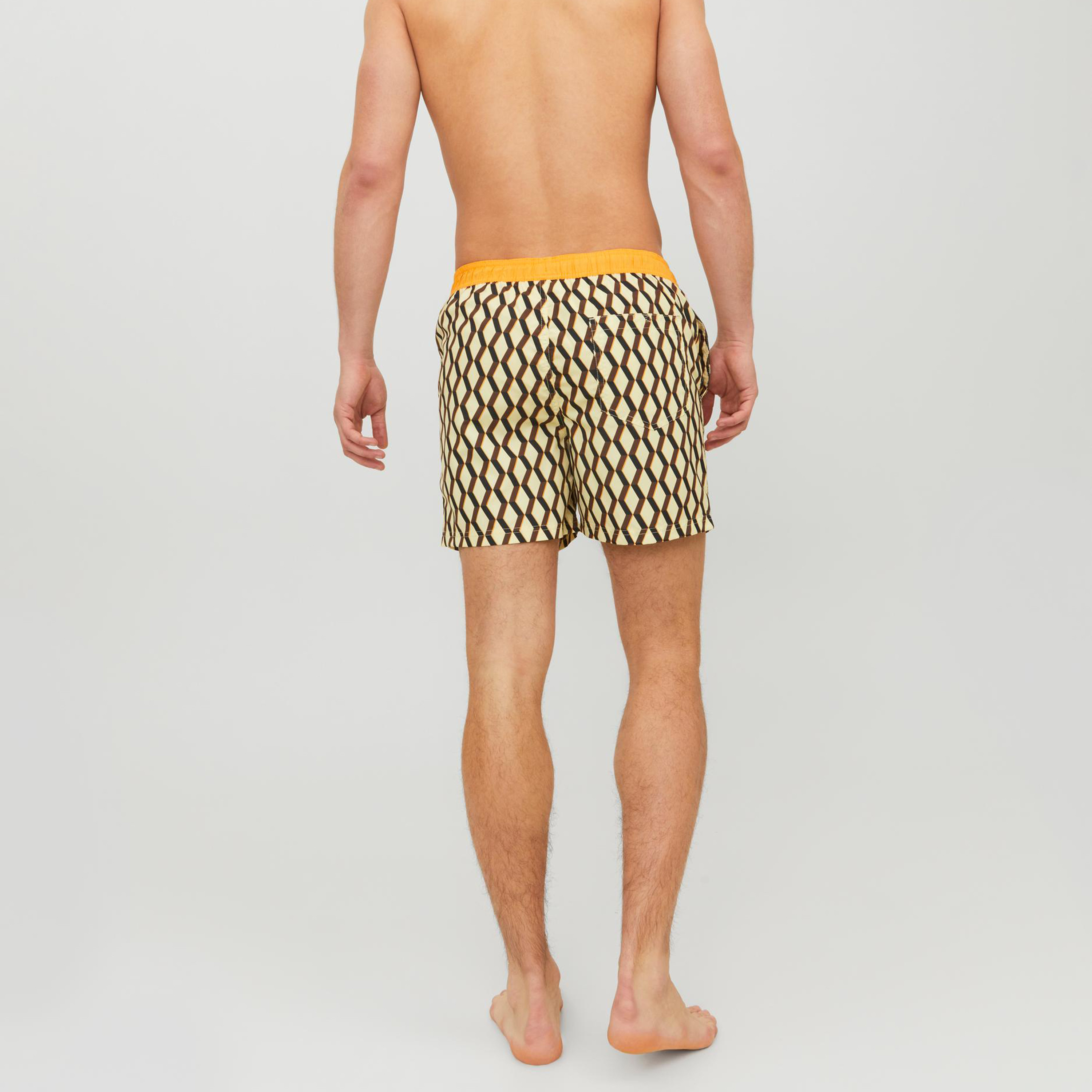 السراويل السباحة من جاك آند جونز بمتوسط الارتفاع بطبعات -men-clothing-swimandbeach-shorts-image-8