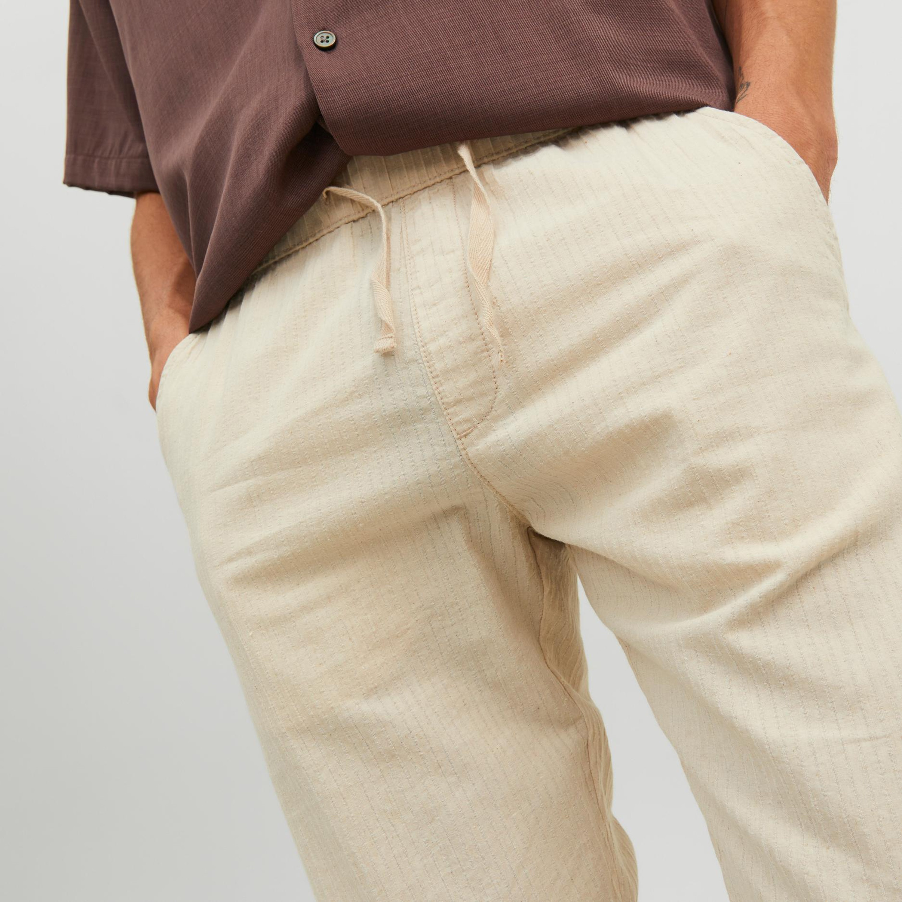 بنطلون من جاك آند جونز مع مخطط ذو متوسط الارتفاع -men-clothing-bottoms-trousersandchinos-trousers-image-3