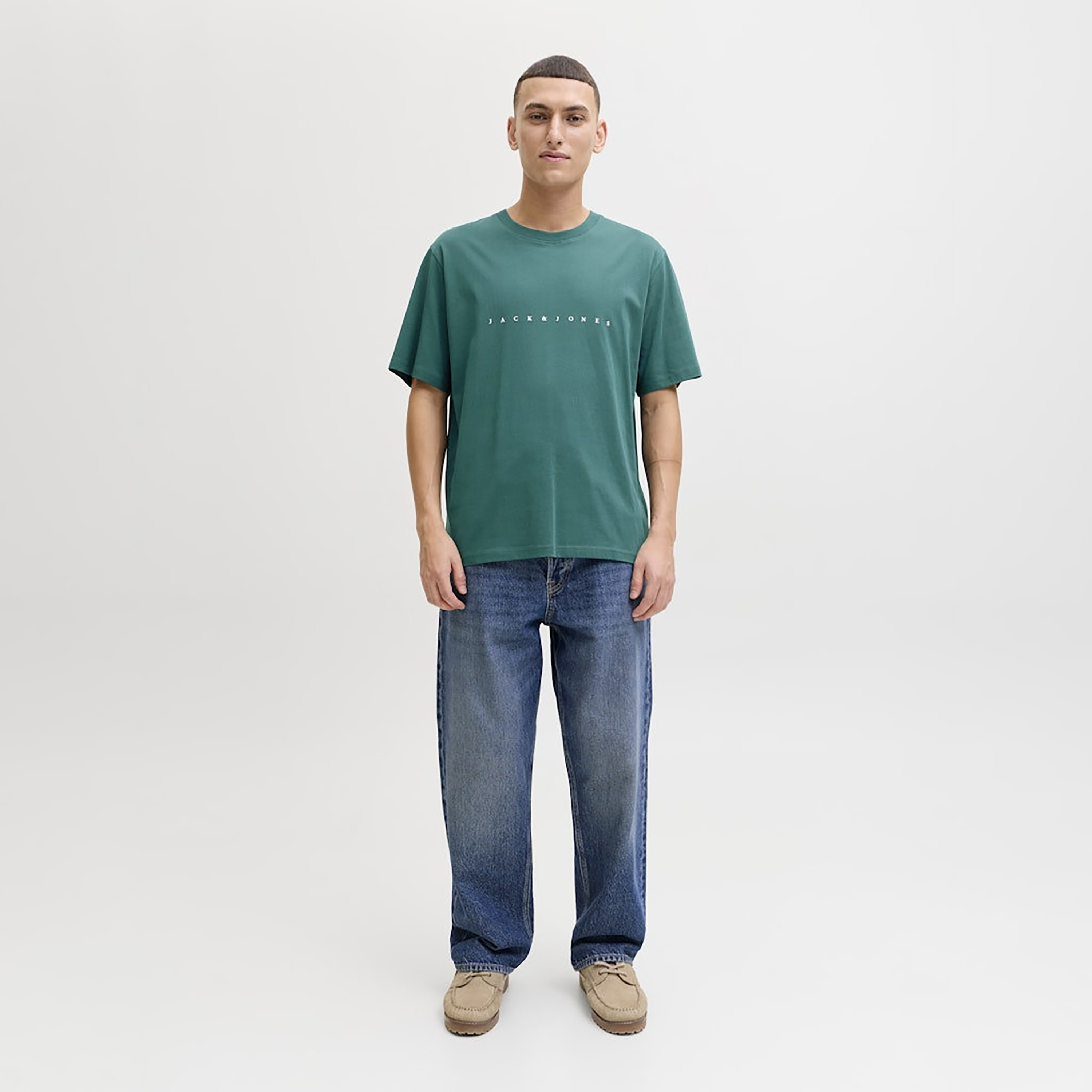 تي شيرت من جاك آند جونز بطبعة شعار بأكمام قصيرة و ياقة مستديرة-men-clothing-tshirtsandpolos-tshirts-image-18