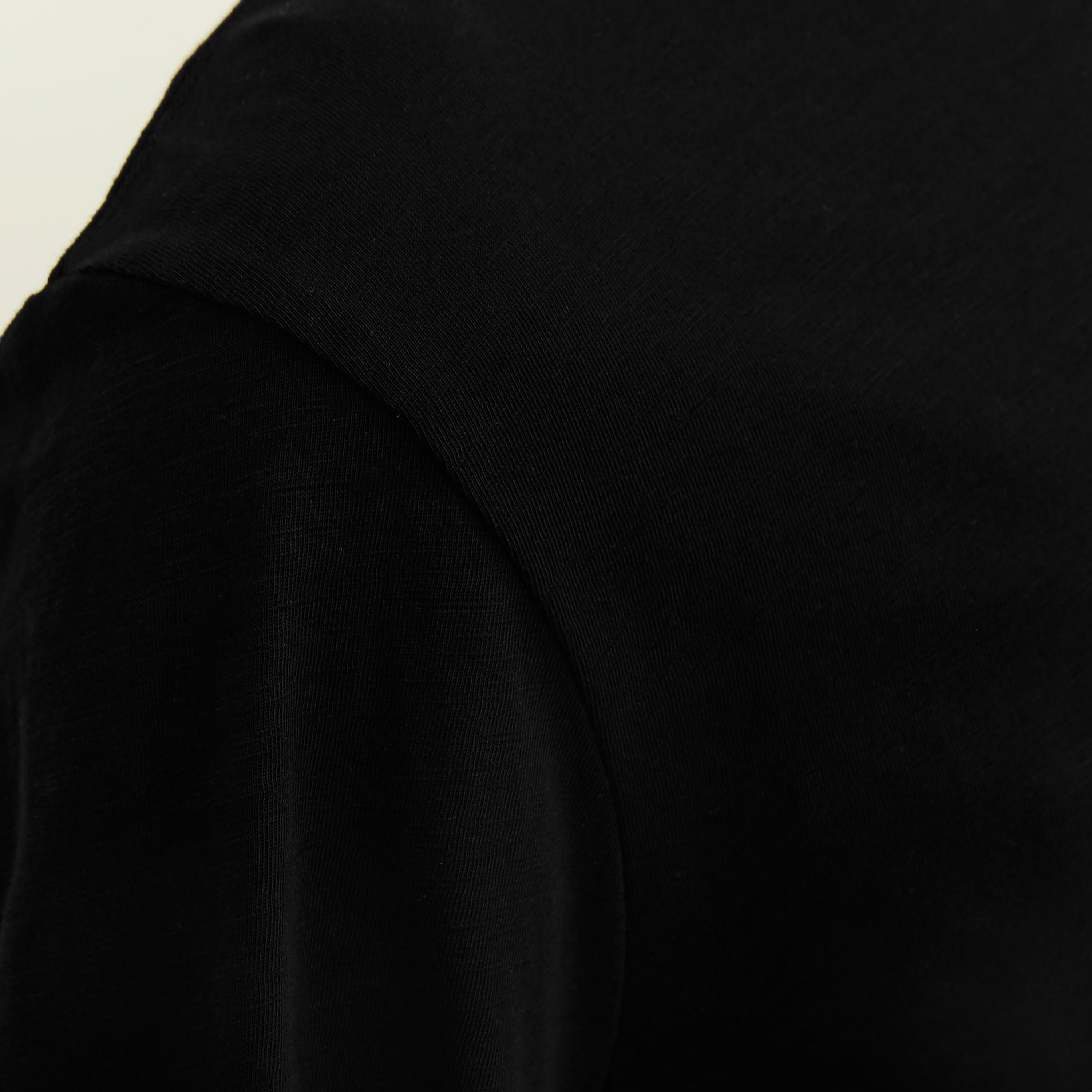  تي شيرت من جاك آند جونز مع شعار بأكمام قصيرة و ياقة مستديرة-men-clothing-tshirtsandpolos-tshirts-image-12