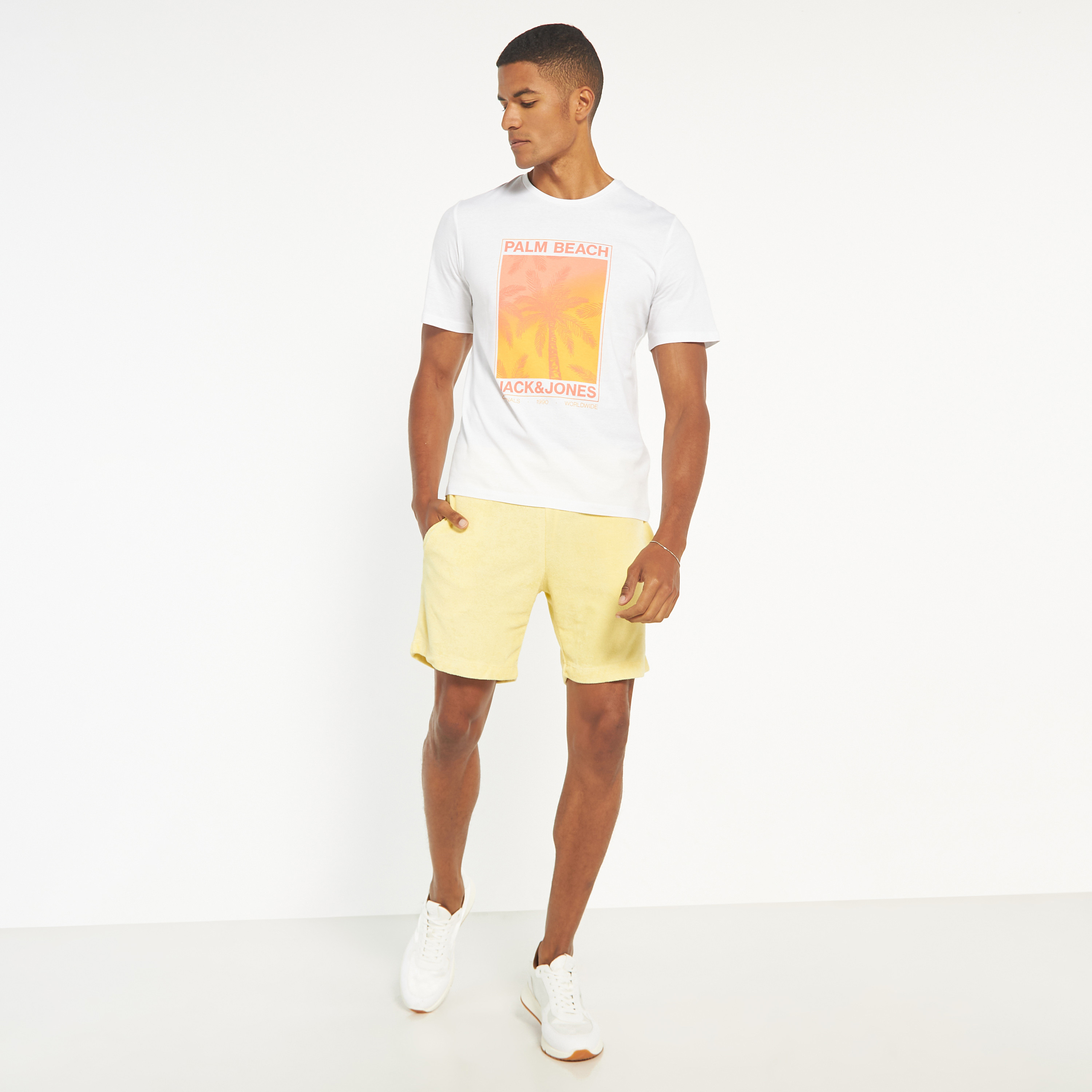 شورتس من جاك آند جونز مع مزخرف برباط ذو متوسط الارتفاع -men-clothing-bottoms-shorts-image-10