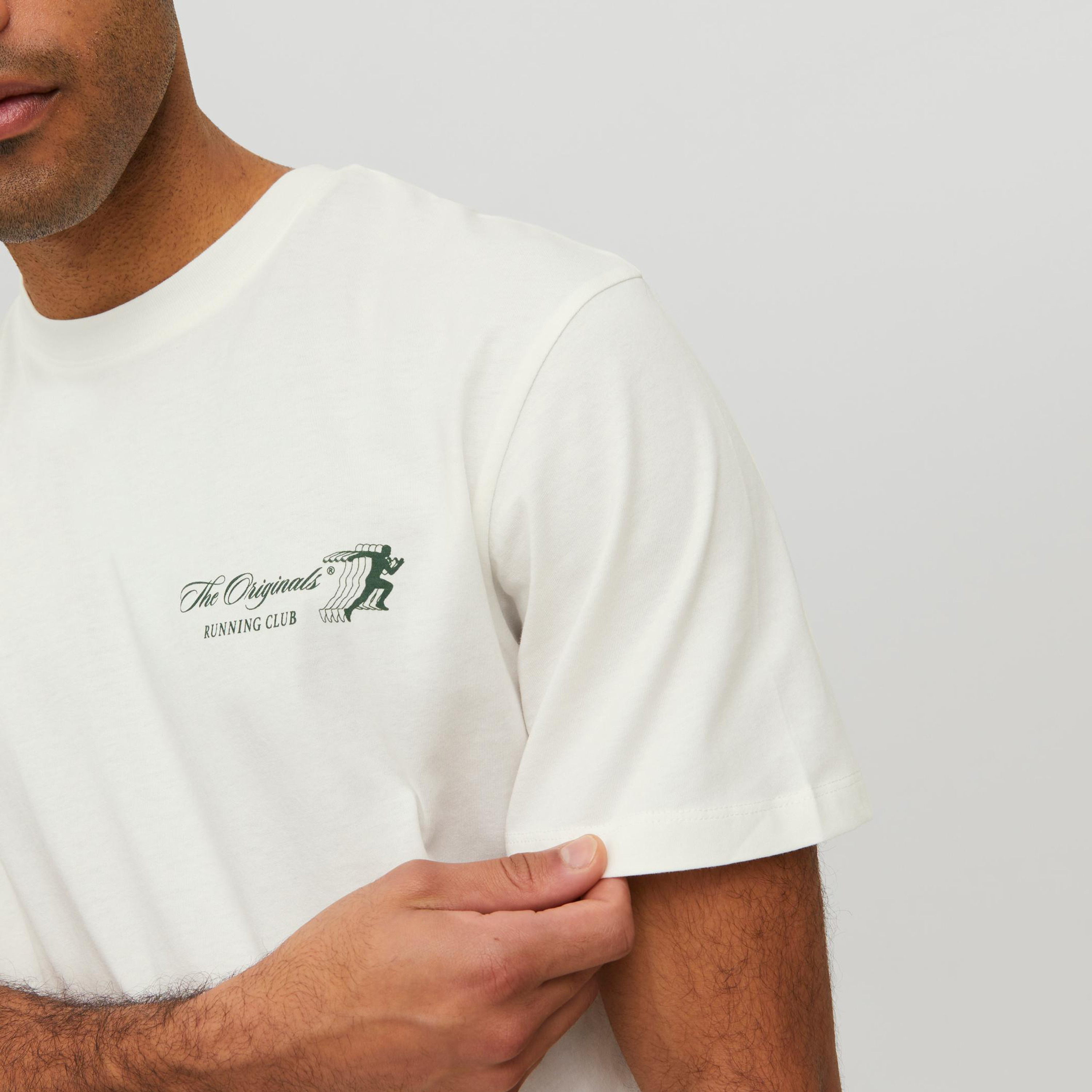  تي شيرت من جاك آند جونز مع مطبوع بأكمام قصيرة و ياقة مستديرة-men-clothing-tshirtsandpolos-tshirts-image-11
