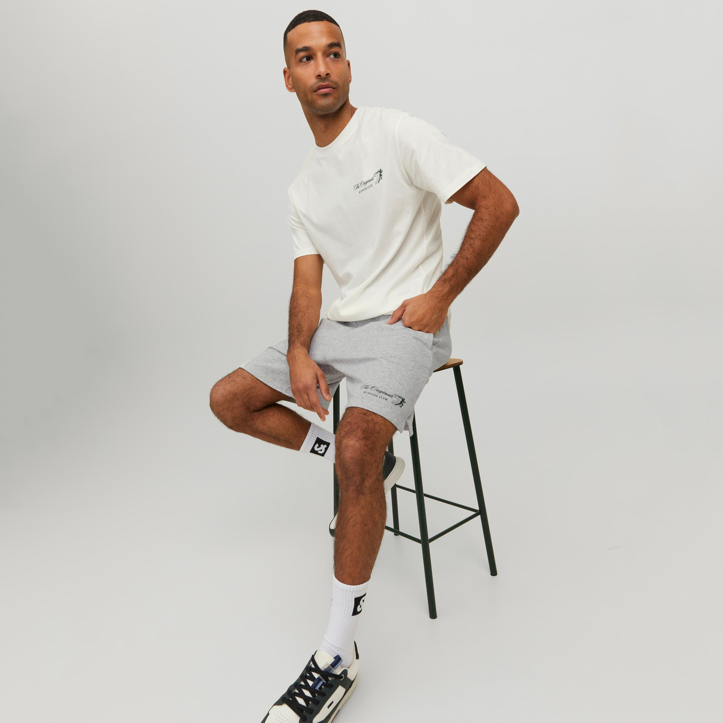 Jack & Jones Plain Shorts with 3 Pockets-men-clothing-bottoms-shorts-image-15
