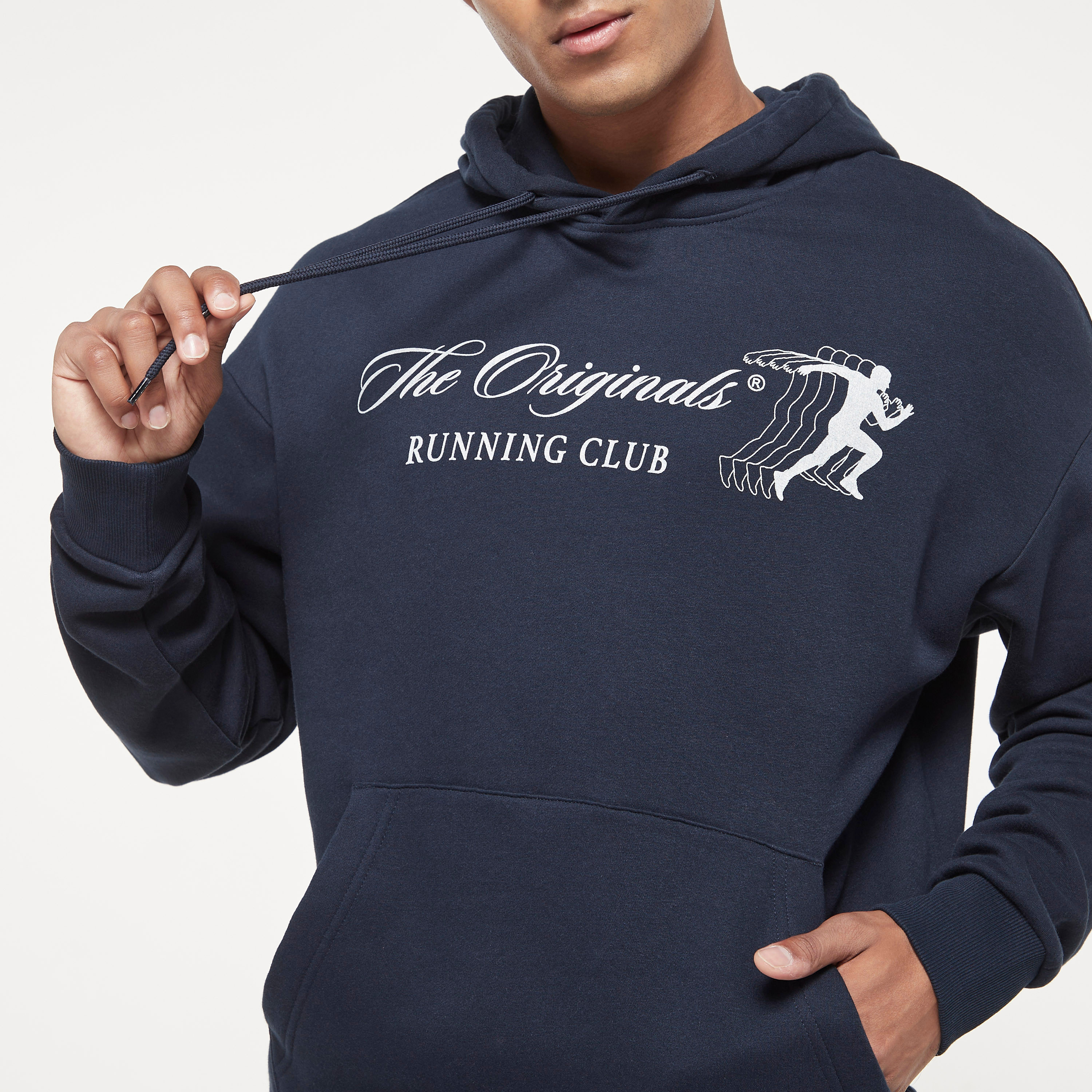  هودي من جاك آند جونز مطبوع بأكمام طويلة مع جيب كانغارو-men-winterwear-hoodiesandsweatshirts-image-4