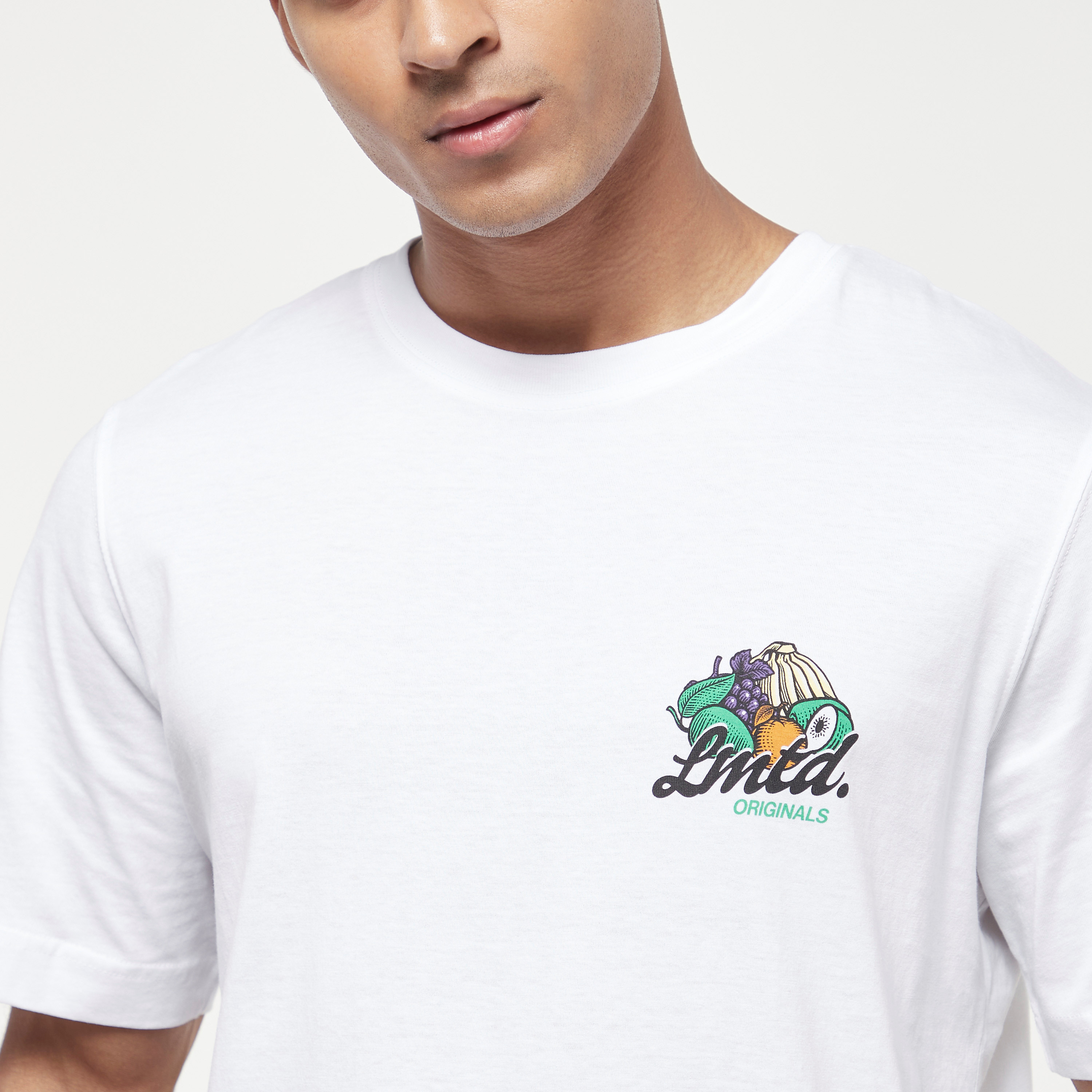 Jack & Jones Graphic Crew Neck Short Sleeves T-Shirt-men-clothing-tshirtsandpolos-tshirts-image-8