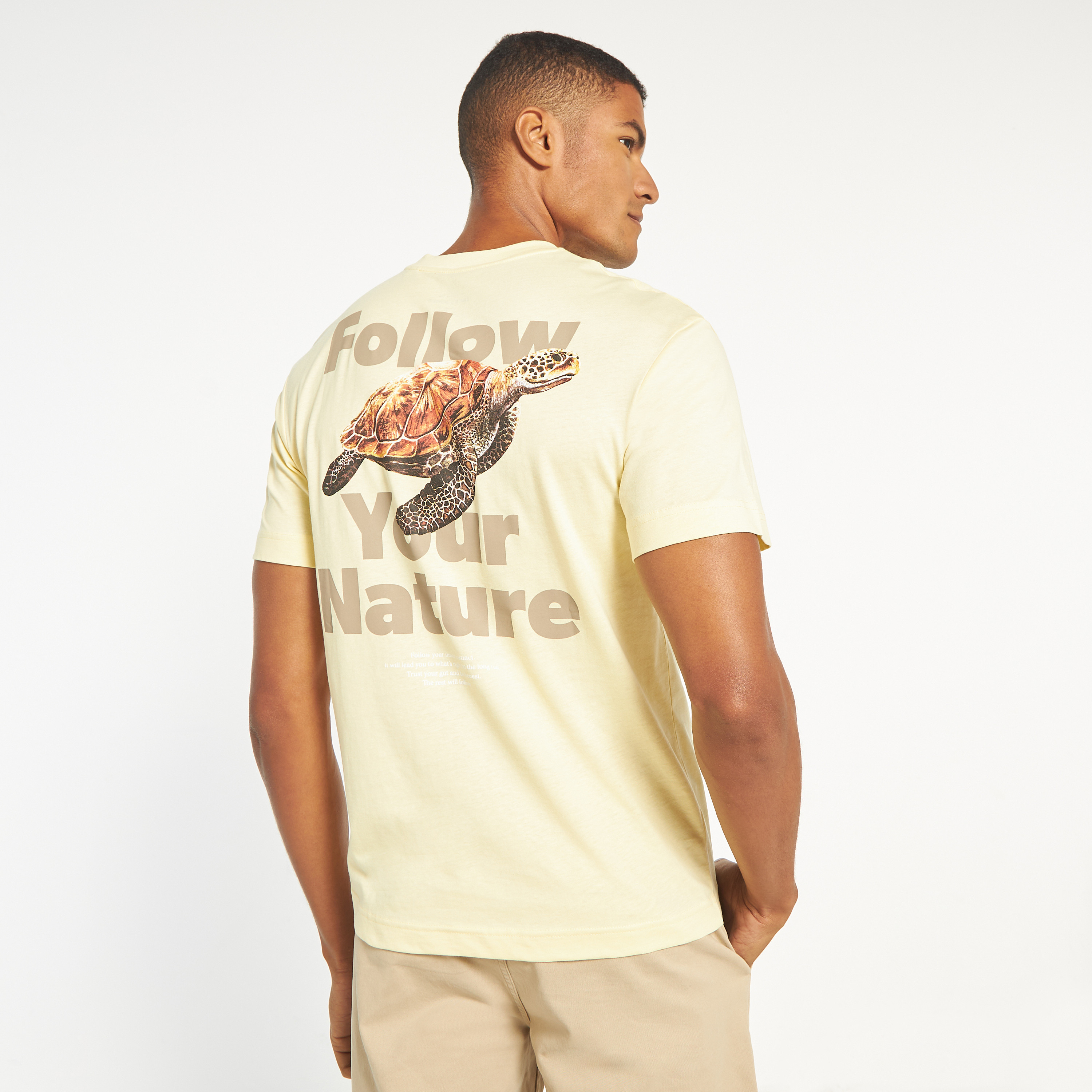 تي شيرت من جاك آند جونز مع مطبوع بأكمام قصيرة و ياقة مستديرة -men-clothing-tshirtsandpolos-tshirts-image-5