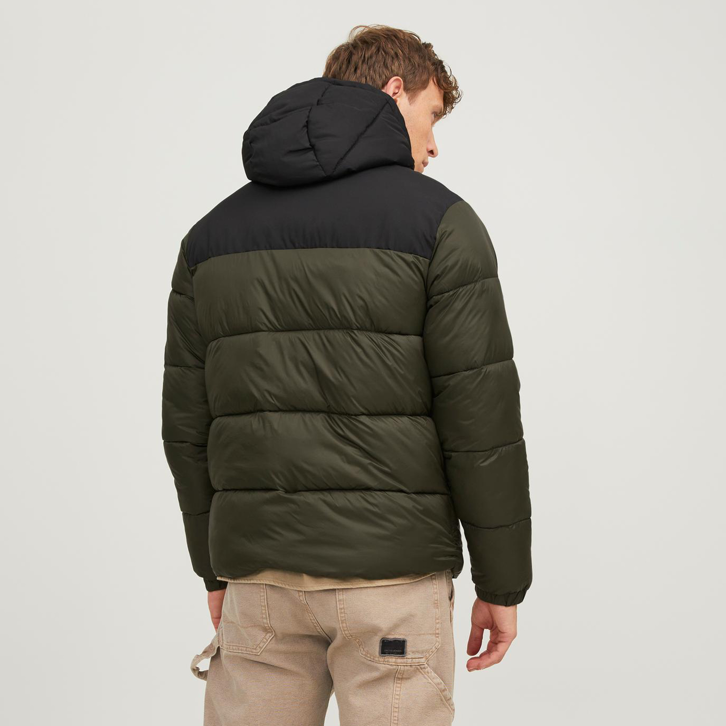 جاكيت جاك آند جونز مع منفوخ ذو مبطن بقلنسوة-men-clothing-jacketsandblazers-jackets-image-4