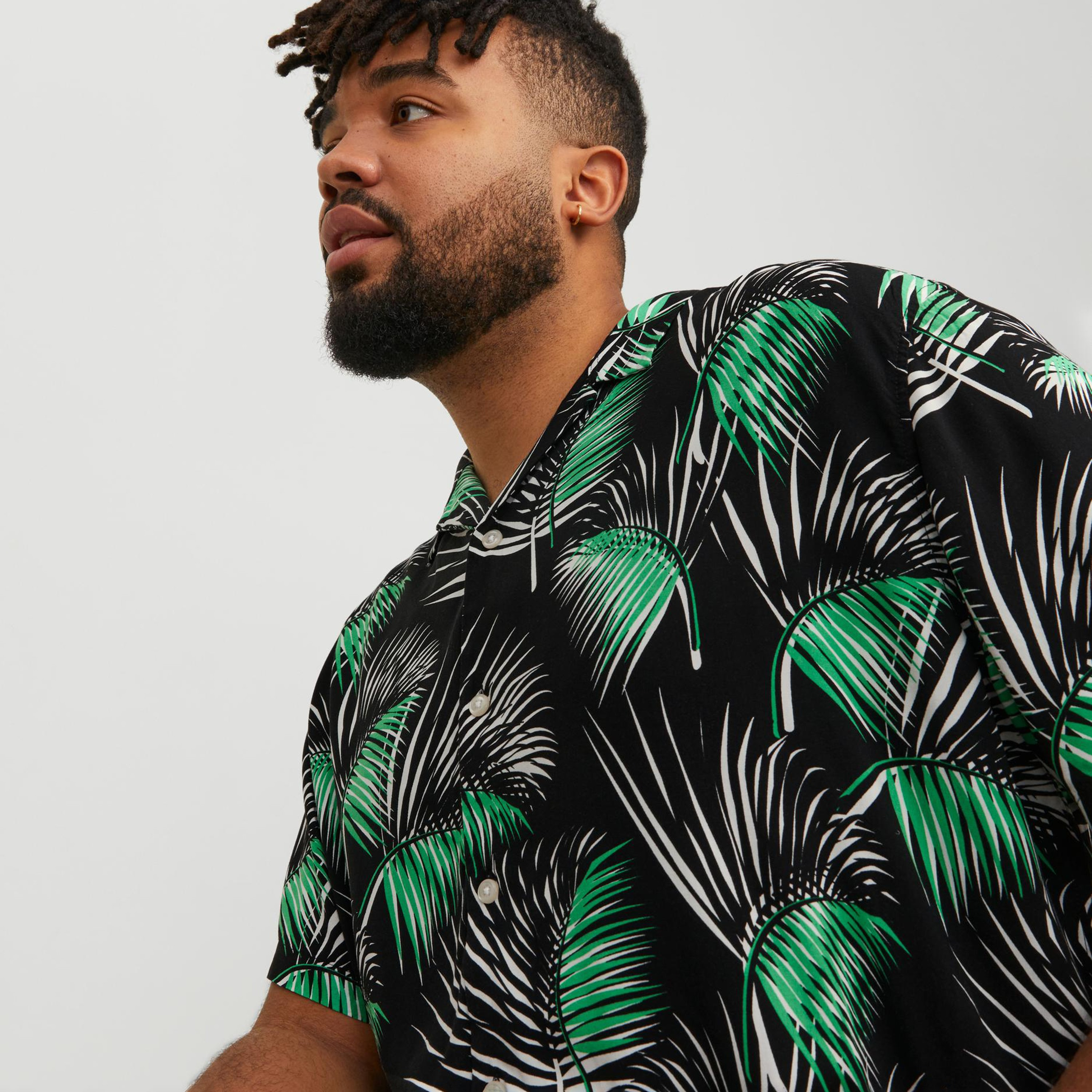 Jack & Jones Plus Size Tropical Print Cuban Collar Short Sleeves Casual Shirt-men-clothing-tshirtsandpolos-tshirts-image-3