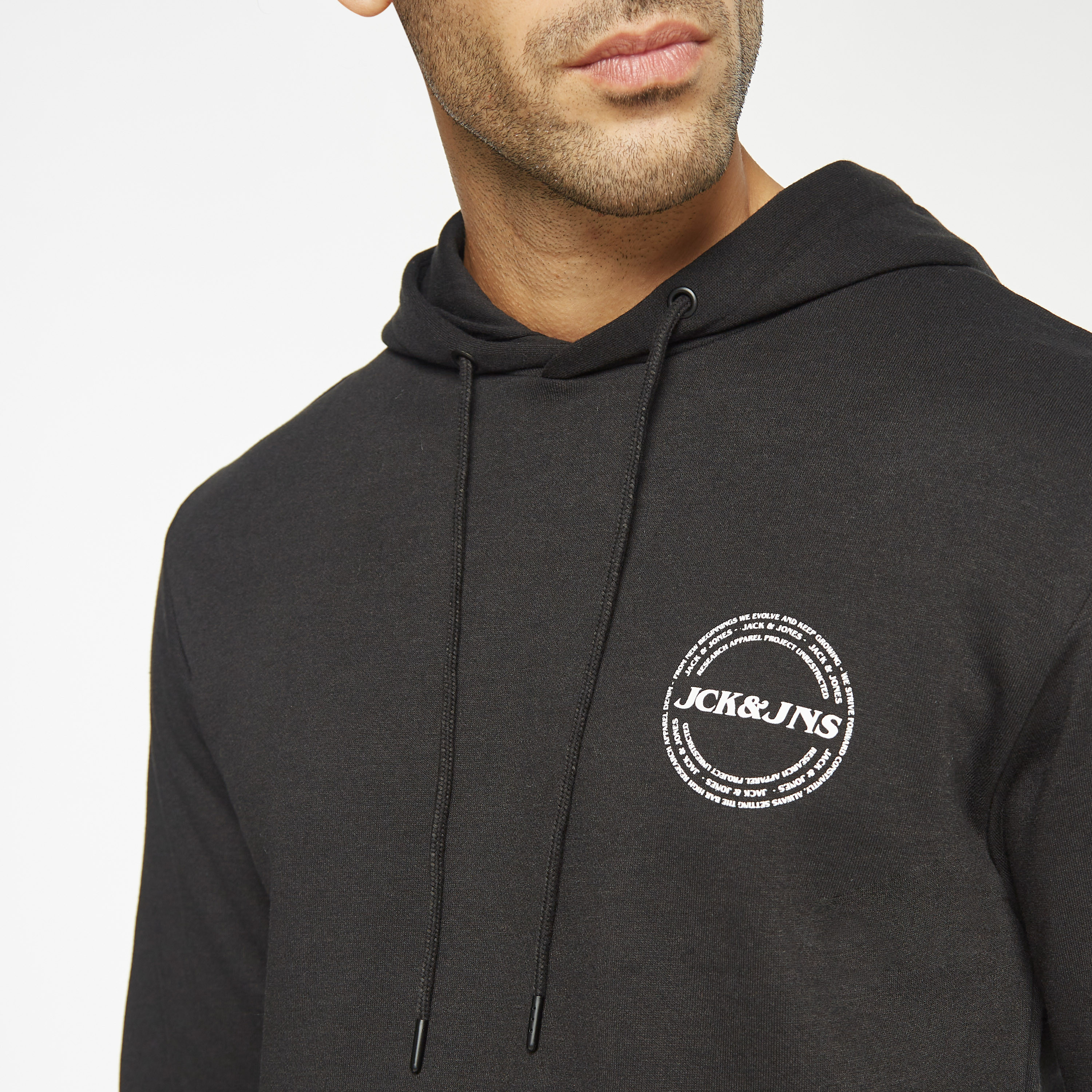  هودي جاك آند جونز مع شعار بأكمام طويلة-men-winterwear-hoodiesandsweatshirts-image-4