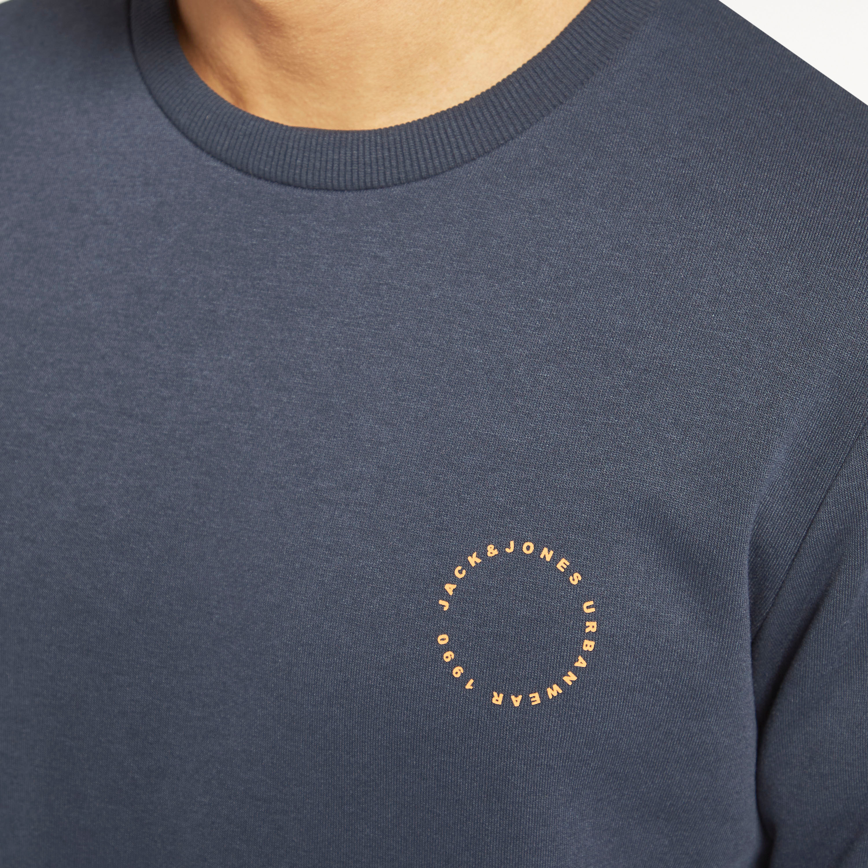 Jack & Jones Logo Crew Neck Long Sleeves Sweatshirt-men-winterwear-hoodiesandsweatshirts-image-6