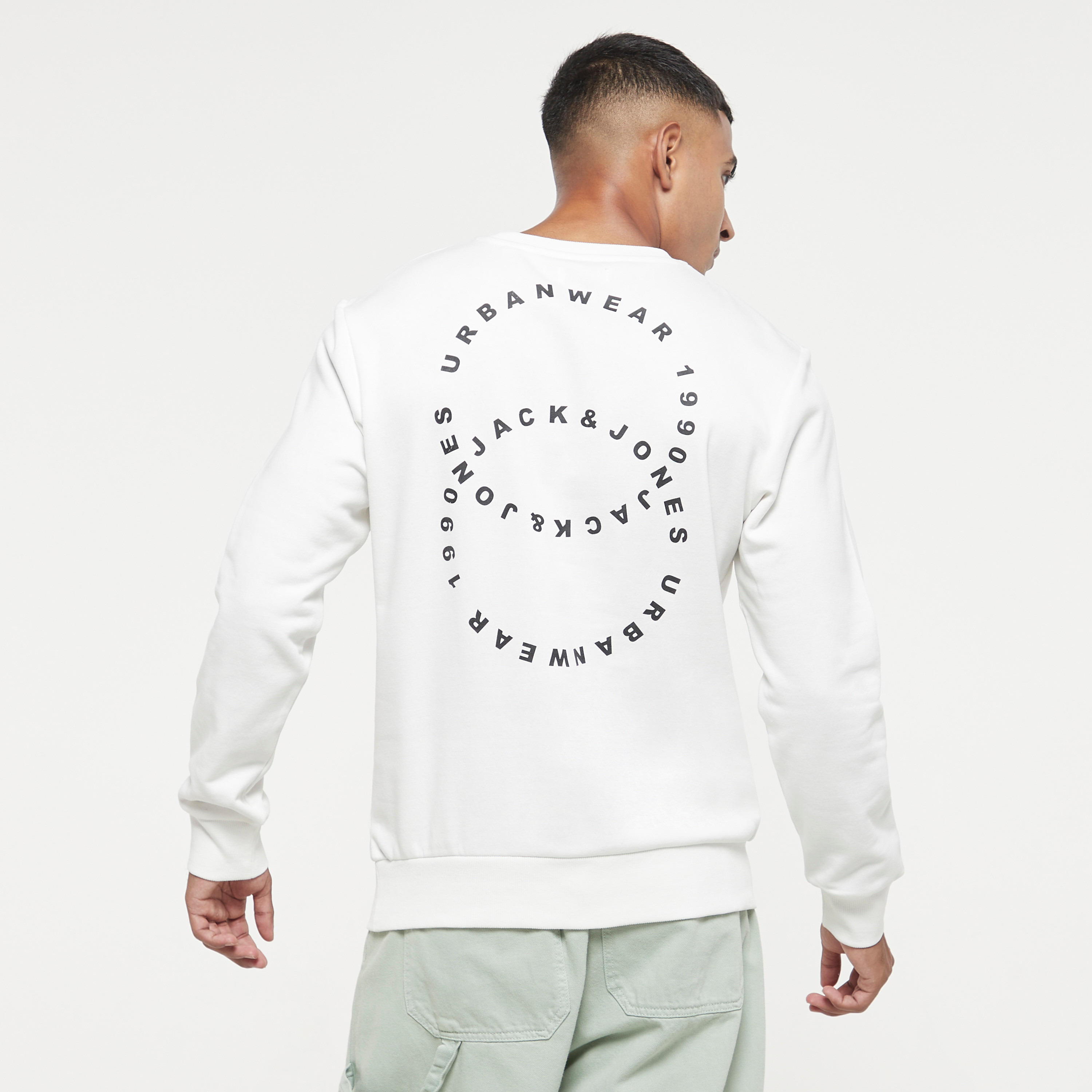 Jack & Jones Logo Crew Neck Long Sleeves Sweatshirt-men-winterwear-hoodiesandsweatshirts-image-9