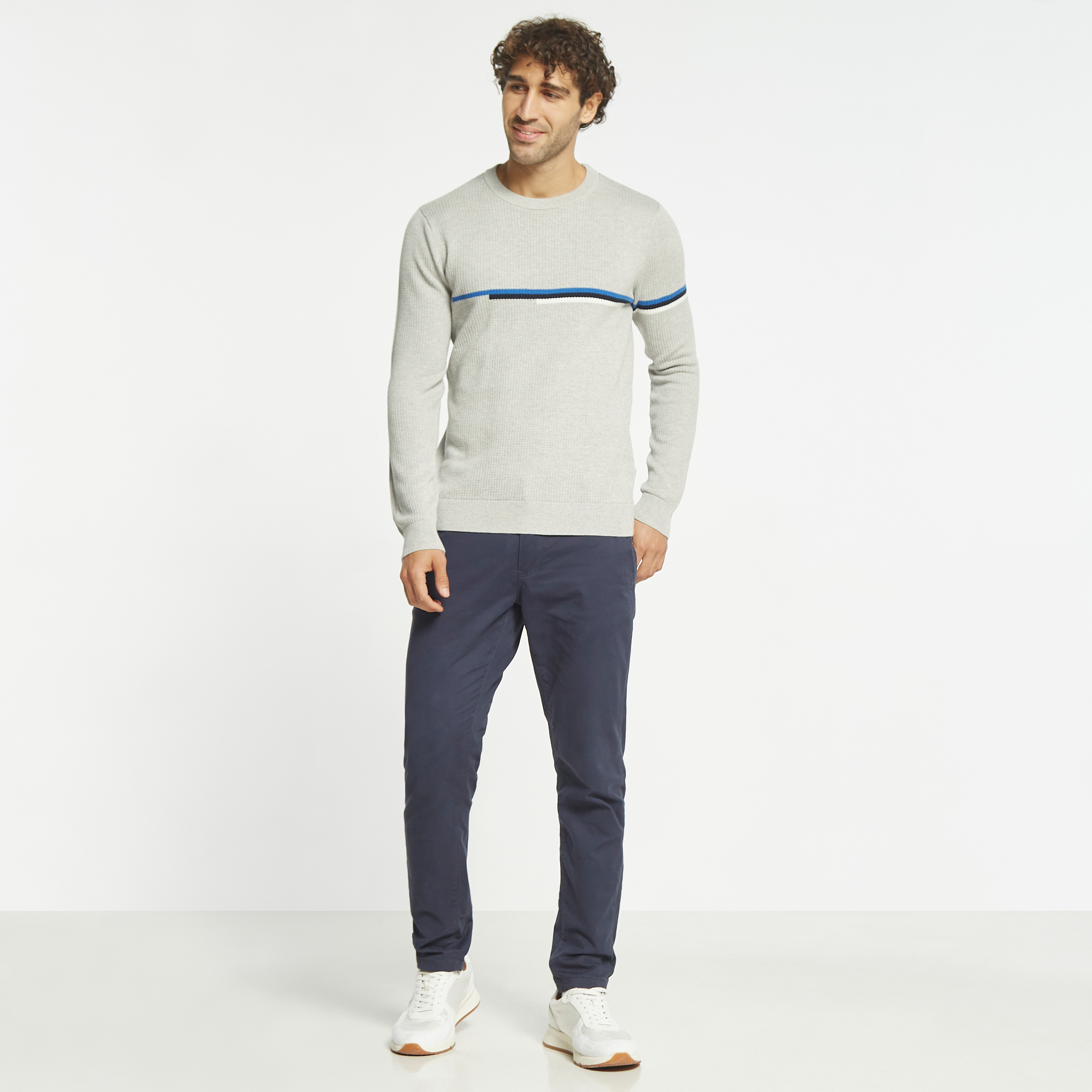  بلوفر مزخرف من جاك آند جونز بأكمام طويلة وياقة مستديرة-men-clothing-sweatersandpullovers-image-2