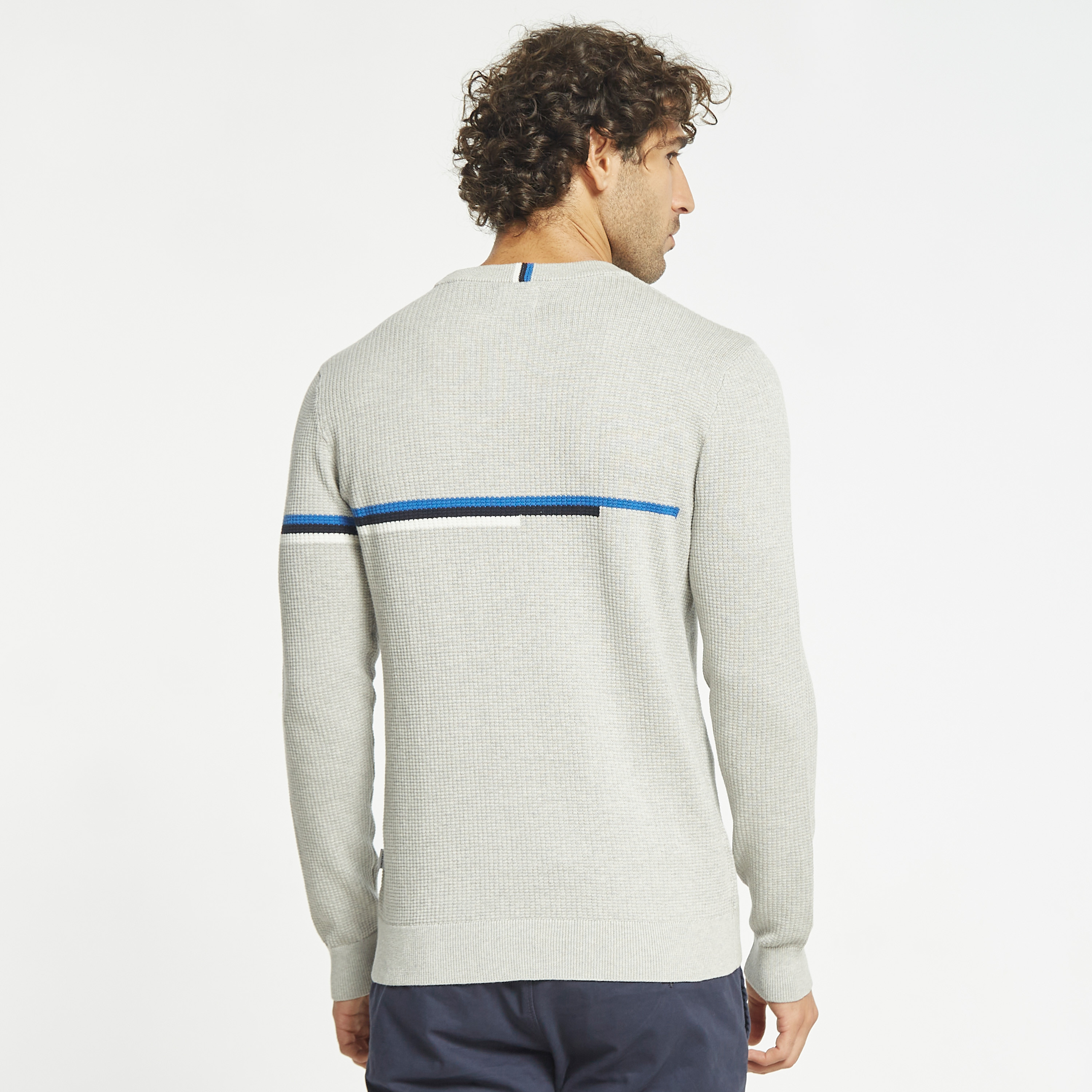  بلوفر مزخرف من جاك آند جونز بأكمام طويلة وياقة مستديرة-men-clothing-sweatersandpullovers-image-3