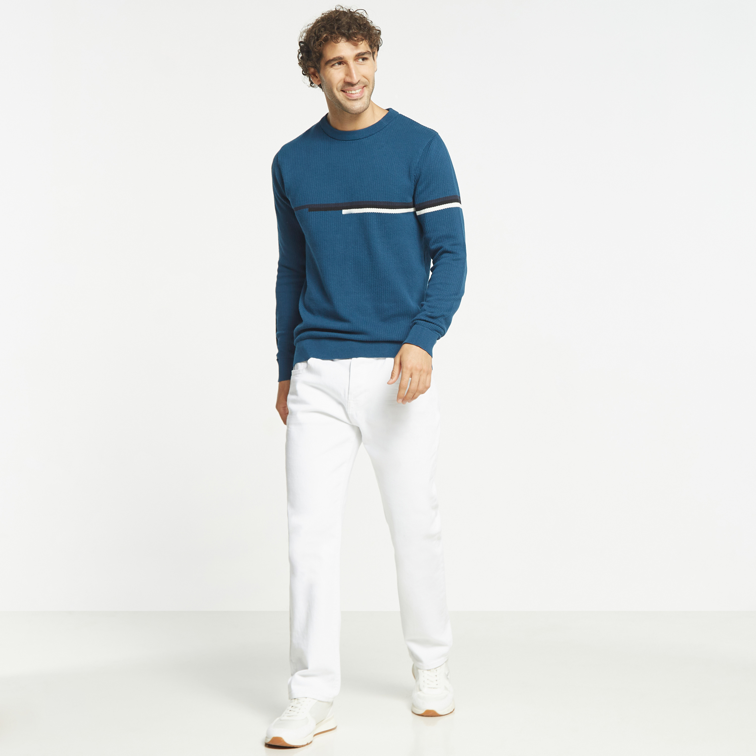  بلوفر مزخرف من جاك آند جونز بأكمام طويلة وياقة مستديرة-men-clothing-sweatersandpullovers-image-10