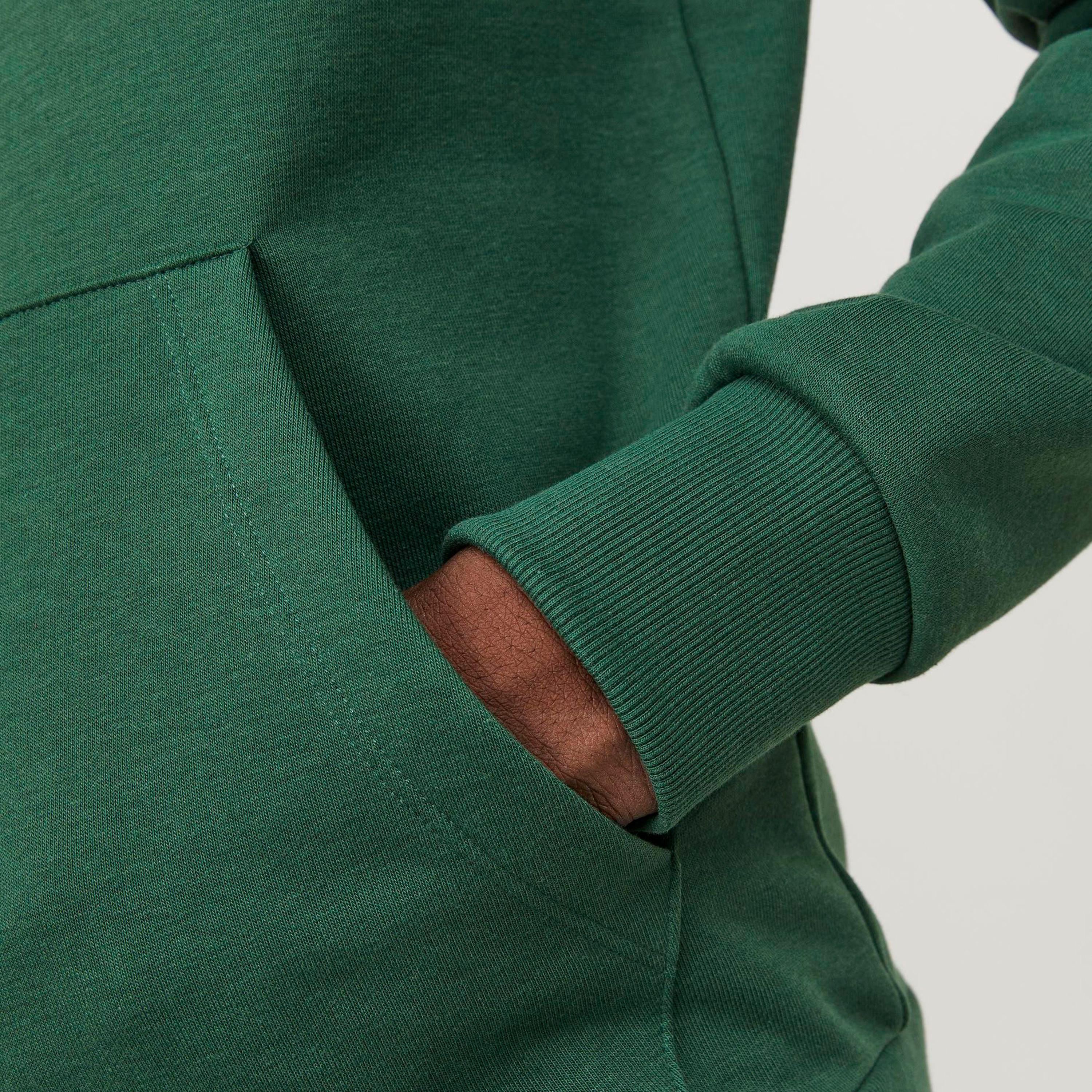 هودي جاك آند جونز بجيب كانغارو بطبعة شعار-men-winterwear-hoodiesandsweatshirts-image-11